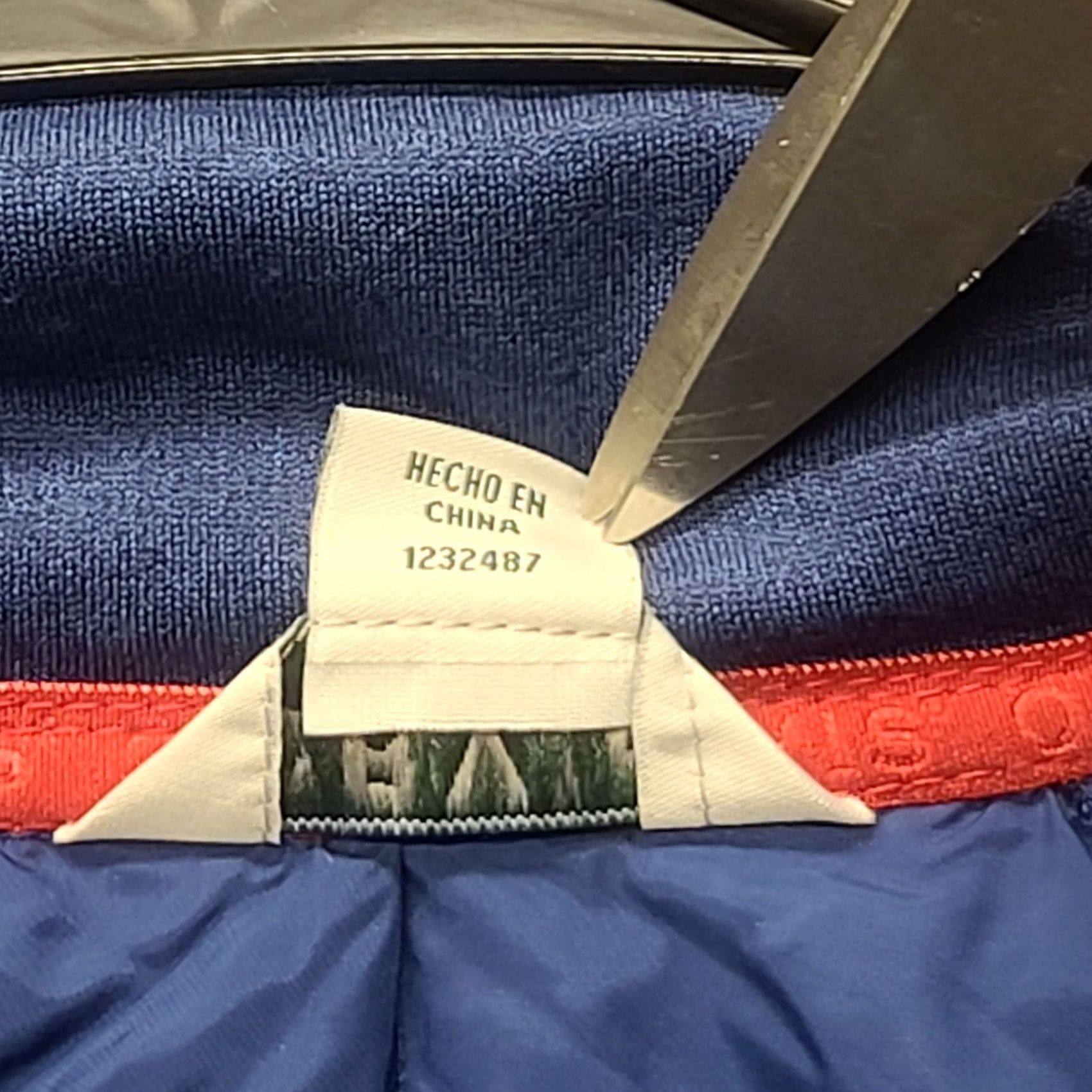 Orvis Orivs Quilted Jacket Mens XL Regular Fit Full Zip Gorpcore Jacket Blue Quilted Full Zip Stand-Up Collar Outdoor Casual Sportswear Size US XL / EU 56 / 4 - 4 Thumbnail