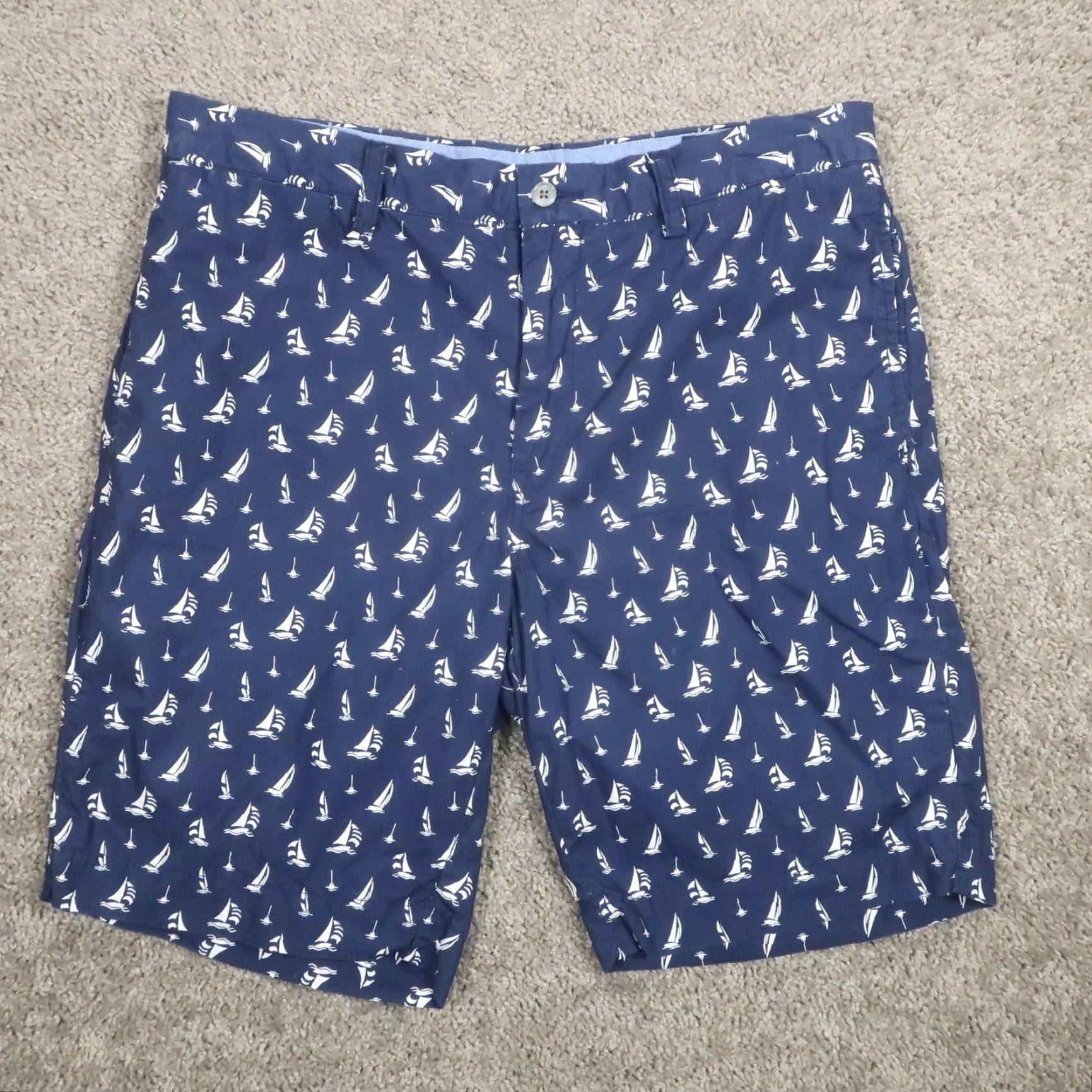 Polo Ralph Lauren VTG Polo Ralph Lauren Shorts Mens 34 Allover Embroidered Sailboats Nautical EUC Size US S / EU 44-46 / 1 - 2 Thumbnail