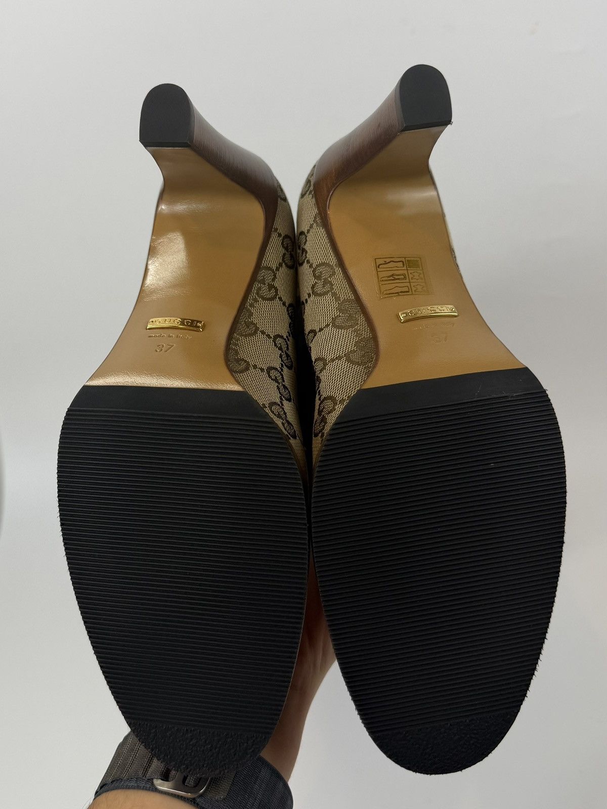 Gucci Gucci Lisa Original GG Canvas Mid-Heel Boots - Size EU 37 Size US 7 / IT 37 - 6 Thumbnail