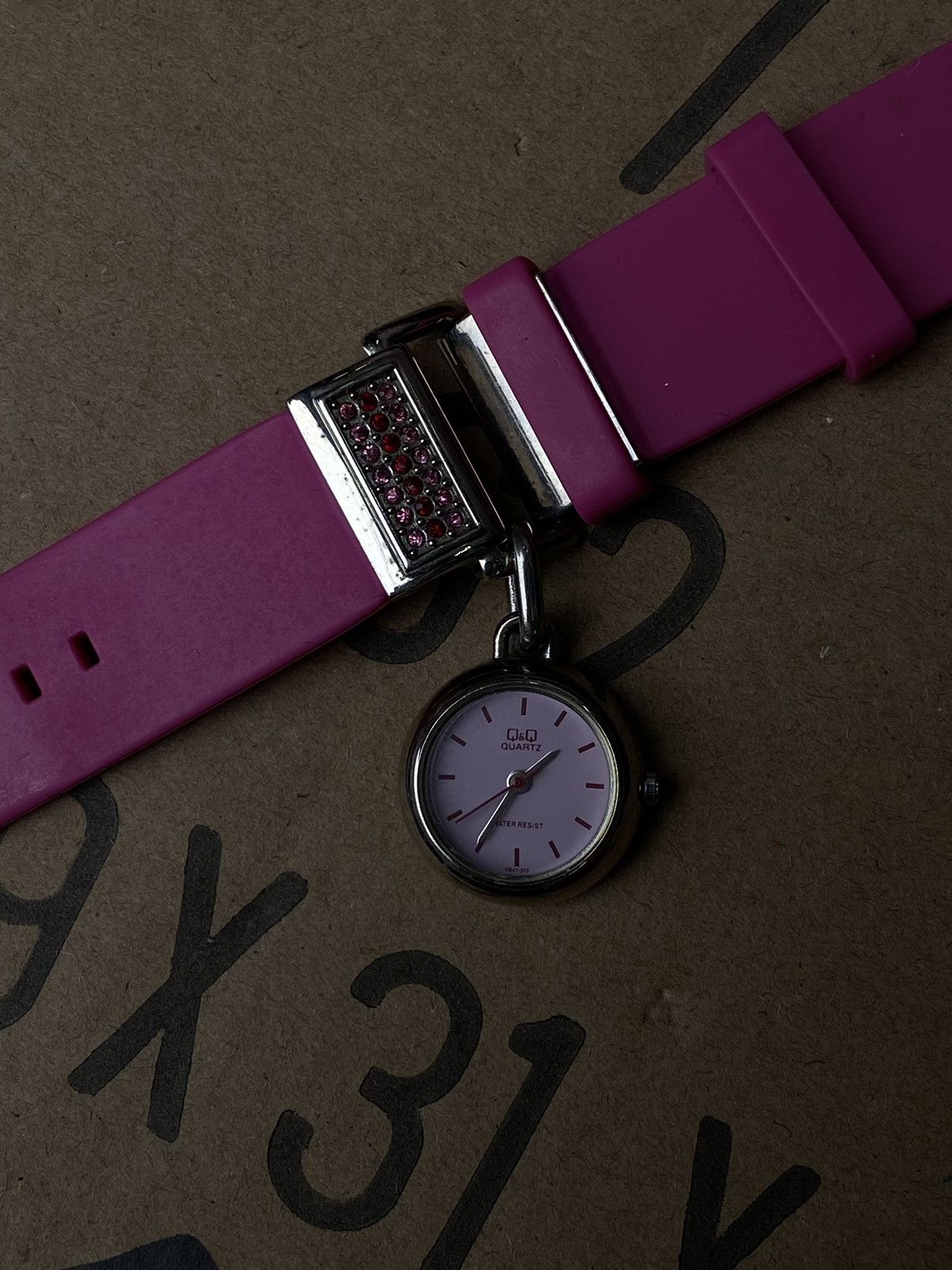 Japanese Brand Vibrant Pink Q&Q Quartz Watch - Unique Style Size ONE SIZE - 6 Thumbnail