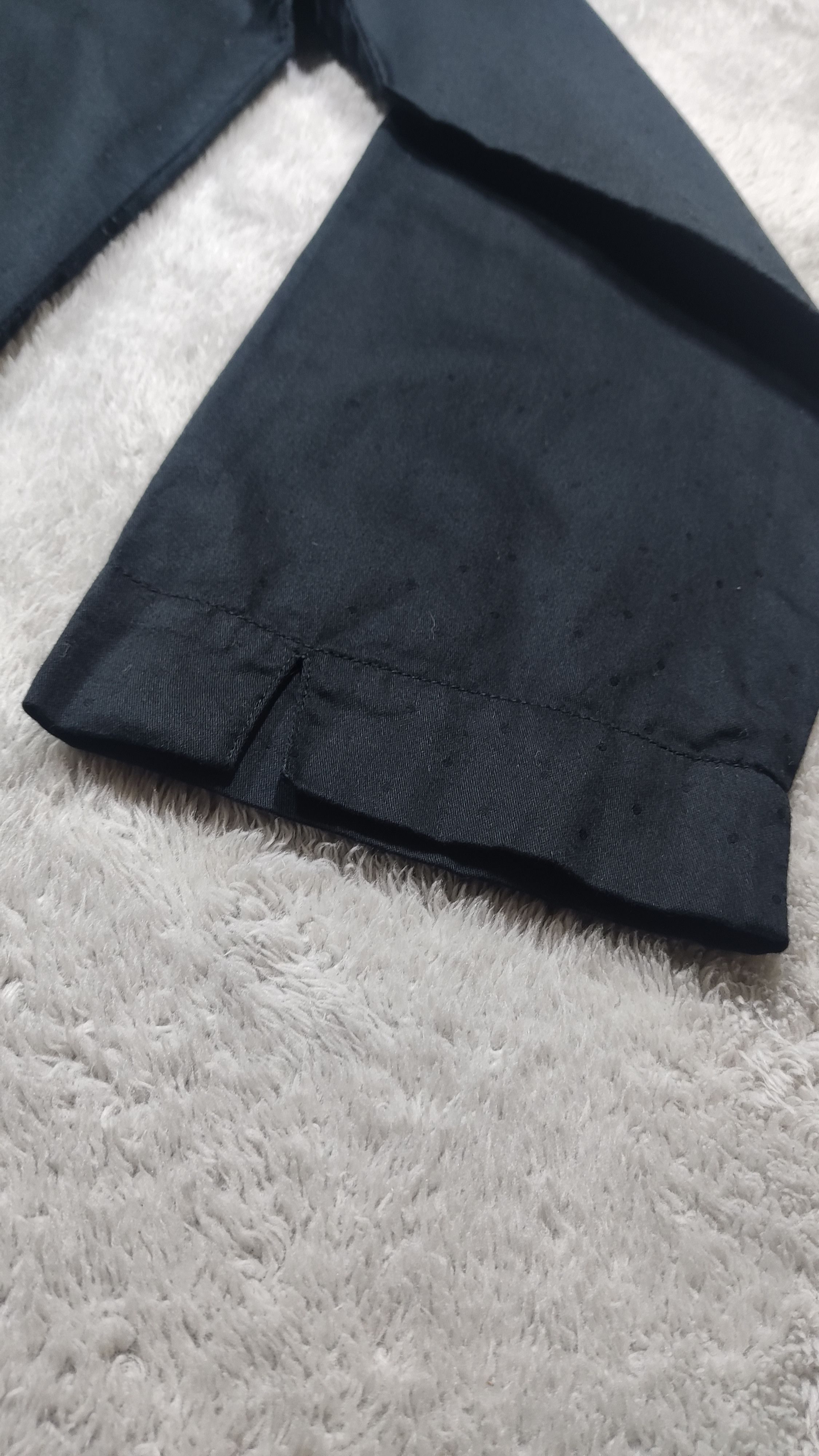 Designer × Yves Saint Laurent YVES SAINT LAURENT BLACK V-NECK BUTTON-UP SHIRT Size M / US 6-8 / IT 42-44 - 8 Thumbnail