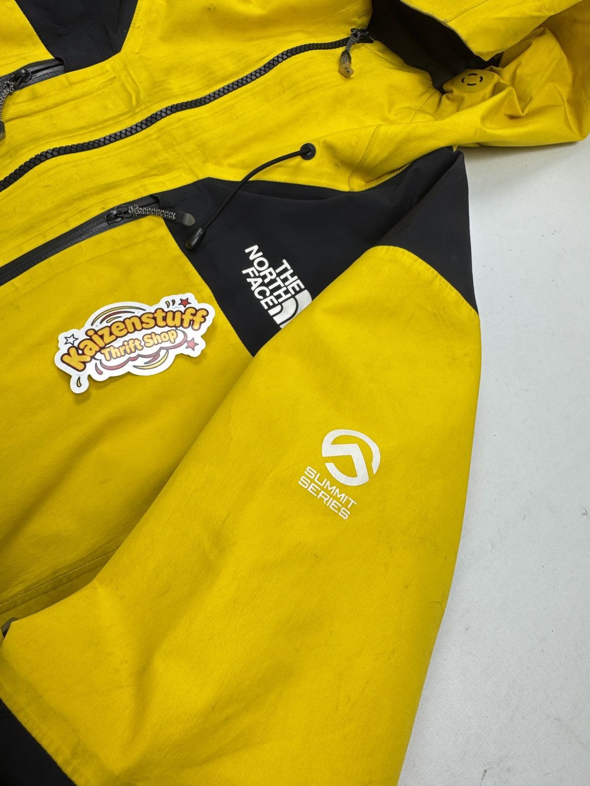 The North Face The North Face Summit Series Gore-Tex Pro Retro Jacket Size US L / EU 52-54 / 3 - 9 Thumbnail