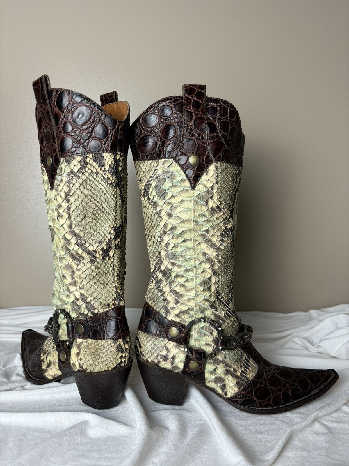 Vintage Real animal skin leather high vintage boots Cossacks Size US 6 / IT 36 - 2 Thumbnail