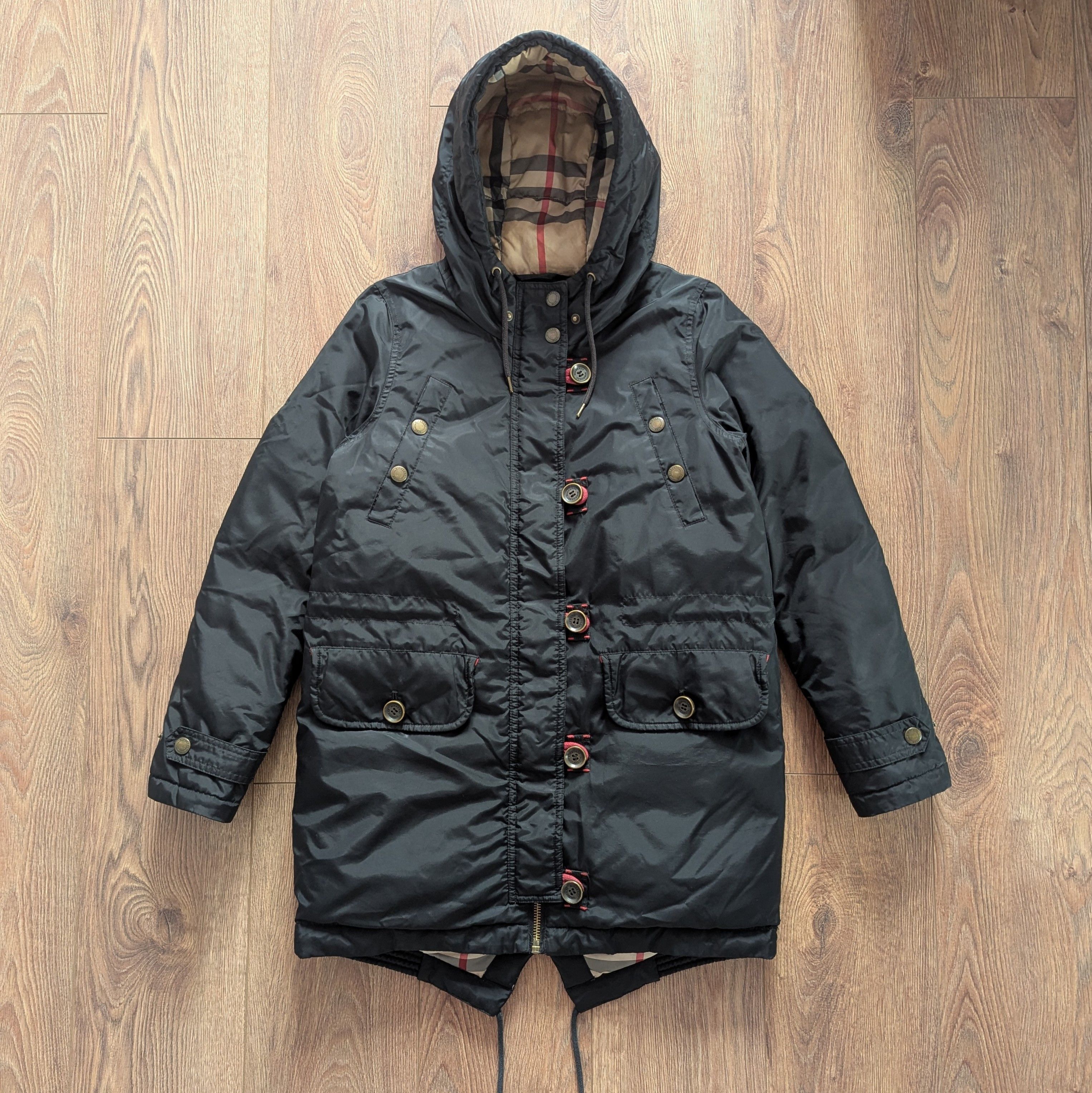 BURBERRY フード付きパーカー 38 BURBERRY LONDON DOWN JACKET REVERSIBLE 38 NYLON Orange E1F35