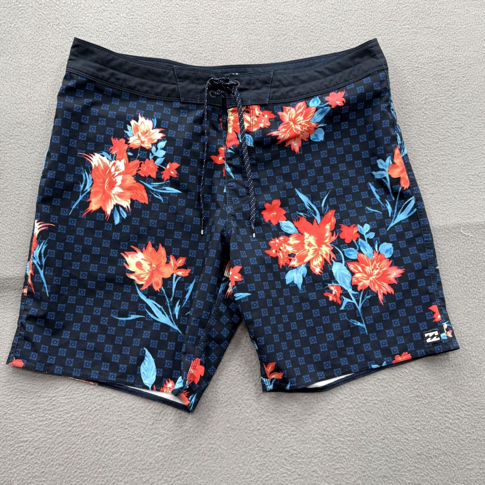 Billabong Billabong Board Shorts Mens 36 Multicolor Floral Swim Trunks Stretch Quick Dry Size US 36 / EU 52 - 2 Thumbnail