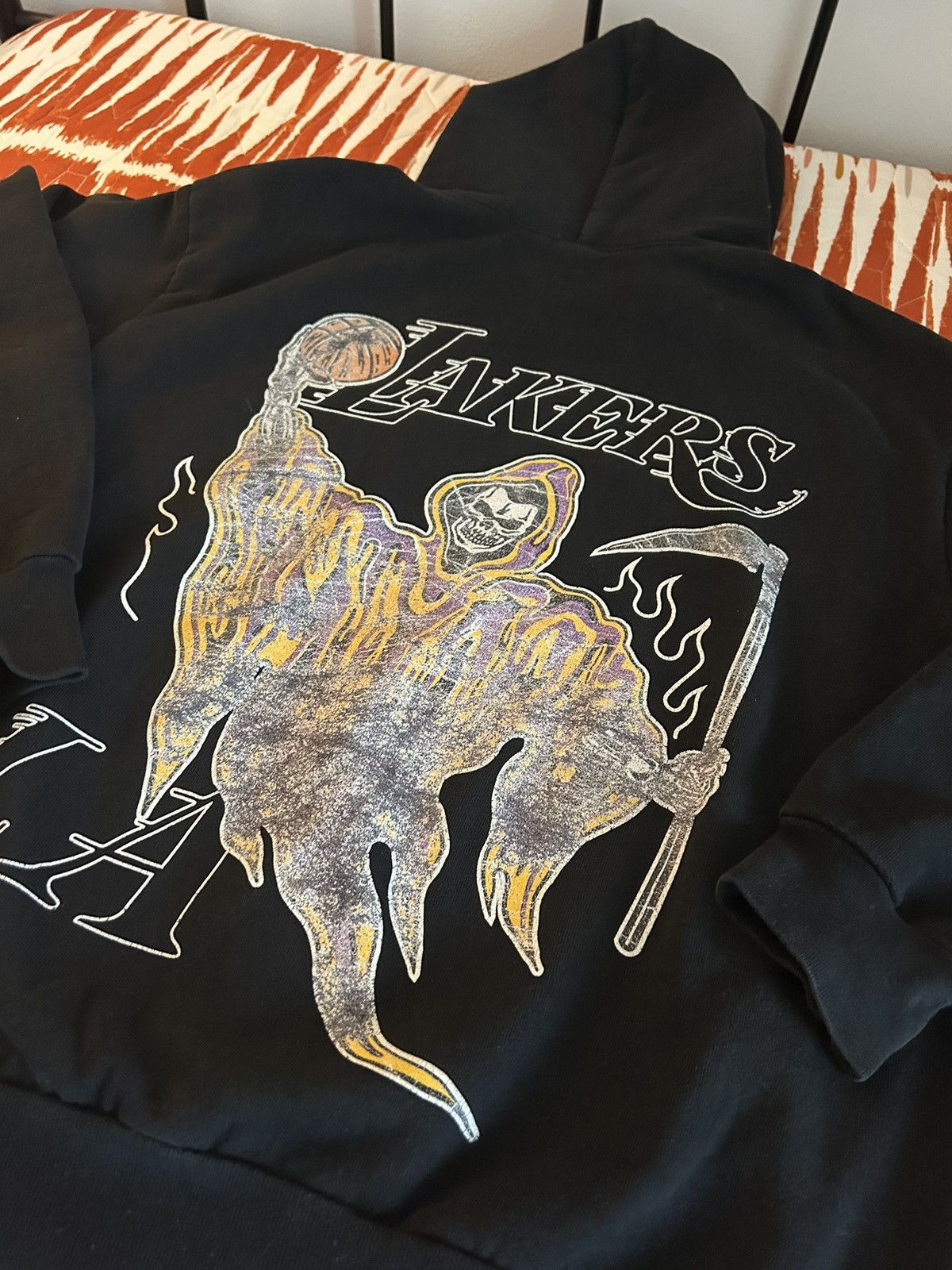 image of Warren Lotas Los Angeles Lakers Hoodie Mens Size Large in Black