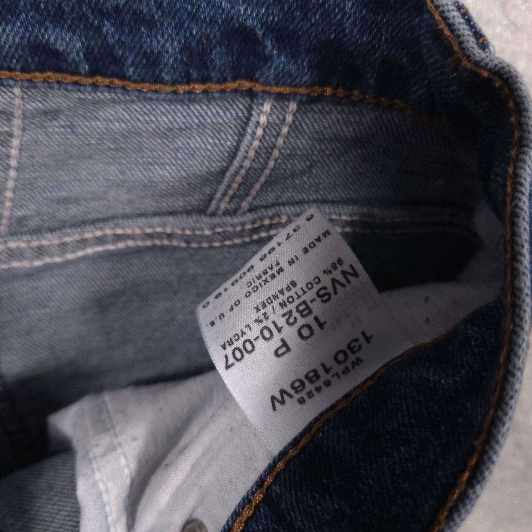 Vintage Riders Jeans Womens 10P Blue Medium Wash High Rise Mom Tapered Stretch Denim Jeans Women's Petite Slim Straight Pocket Logo Rise 10P 28in Inseam 23in Size 32" / US 10 / IT 46 - 6 Thumbnail