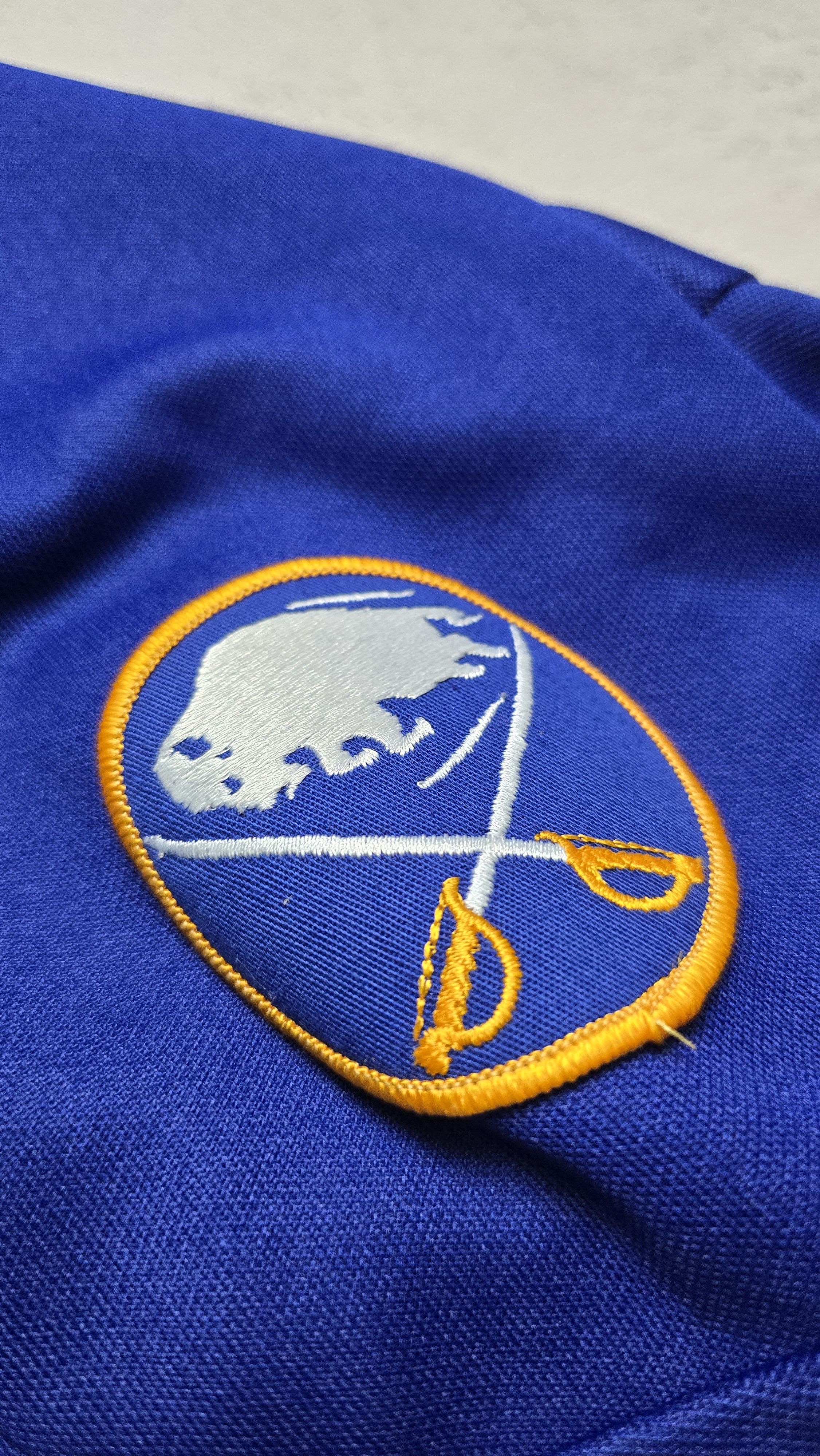 Ccm Vintage 90s NHL Buffalo Sabres CCM Blue Jersey Retro Logo Size US L / EU 52-54 / 3 - 14 Thumbnail