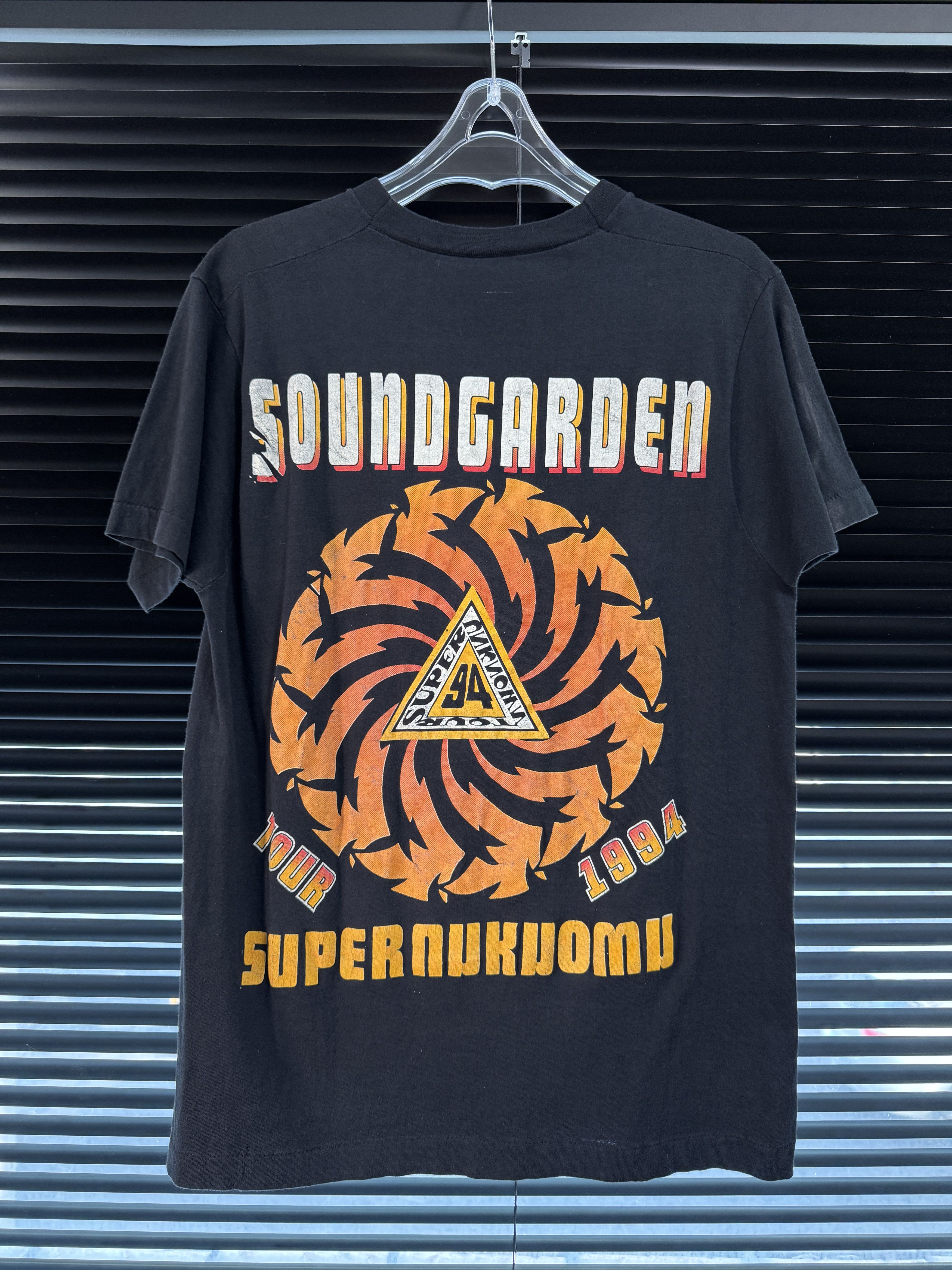 Band Tees Vintage 90s Soundgarden "Superunknown" Parking Lot Tee Size US L / EU 52-54 / 3 - 2 Thumbnail
