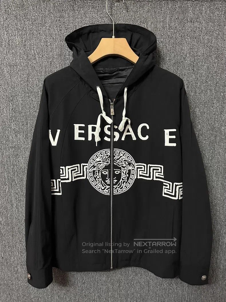 Versace Versace Classic Medusa LOGO pattern print hood Size US M / EU 48-50 / 2 - 1 Thumbnail