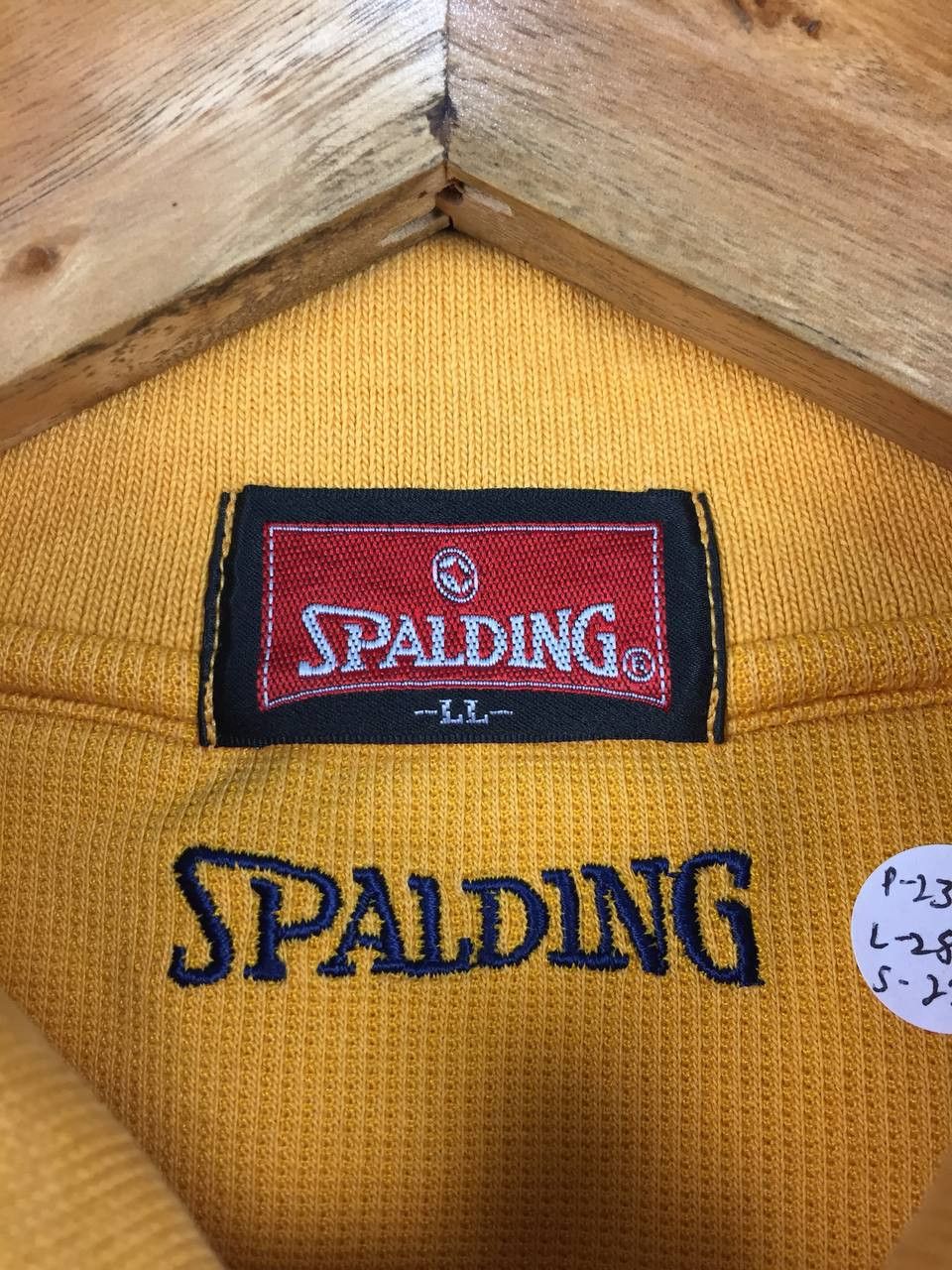 Spalding Vtg Spalding Embroidered Logo Retro Long Sleeve Shirt Size US XL / EU 56 / 4 - 13 Thumbnail
