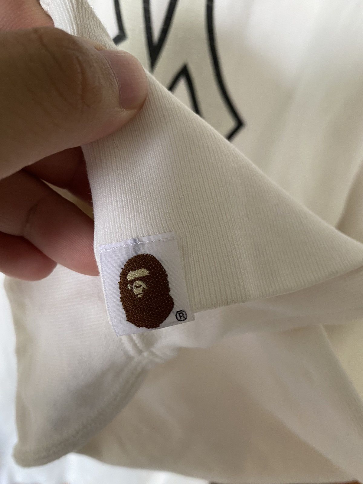 Bape × Neighborhood 2001 Bape x Neighborhood Crewneck Size US L / EU 52-54 / 3 - 8 Thumbnail