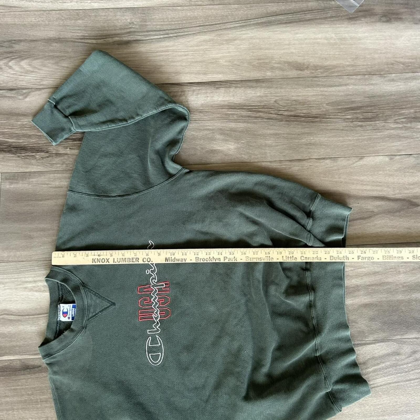 Champion Vintage 90’s Champion Green USA Crewneck Sweatshirt L Size US L / EU 52-54 / 3 - 6 Thumbnail