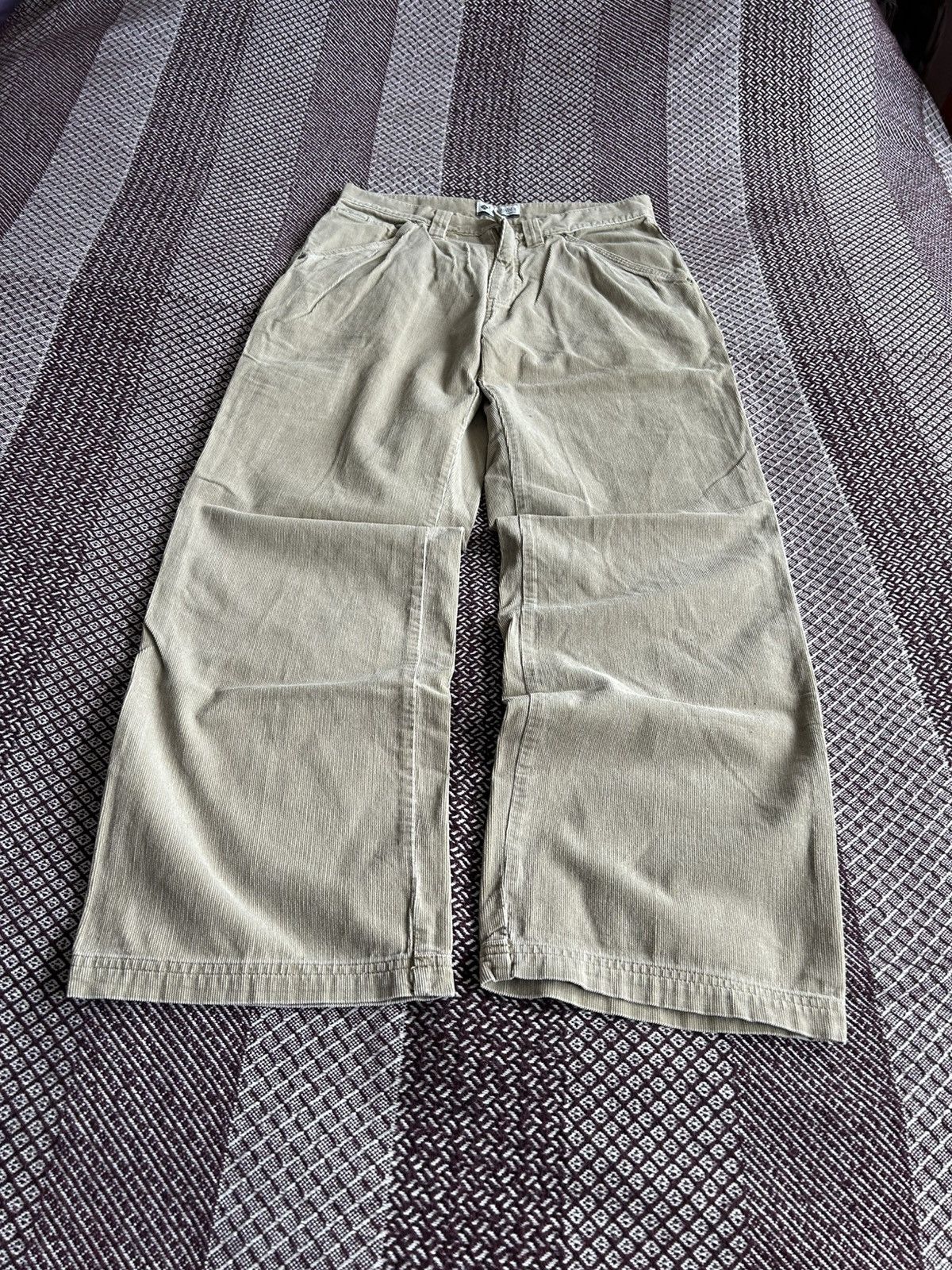 Columbia Vintage Columbia Carpenter Velvet Jeans Workwear Style Sz 32 Size US 32 / EU 48 - 8 Thumbnail