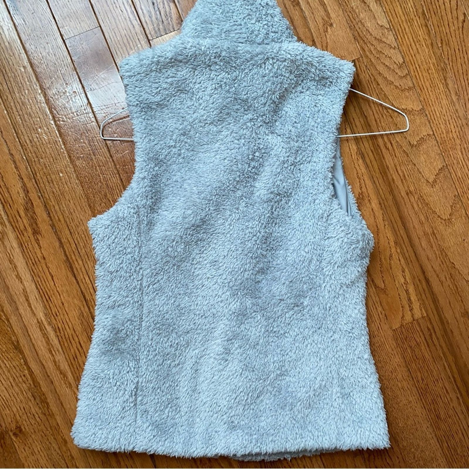 Patagonia Patagonia $110 Los Gatos Vest Light Gray Womens Small EUC Size S / US 4 / IT 40 - 7 Thumbnail