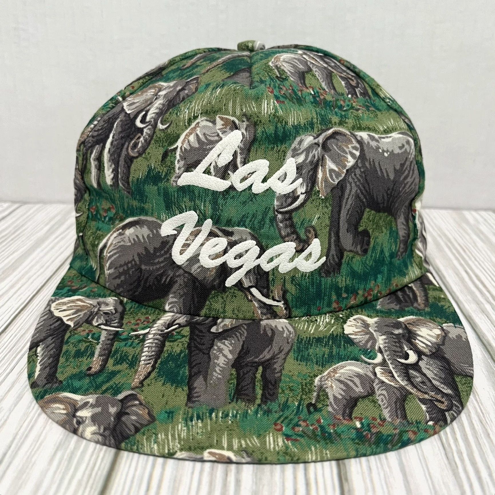 Vintage VINTAGE Snap-Back Trucker Hat Cap One Size Green Elephant All Over Print AOP Jungle Las Vegas Mens Baseball Hat Size ONE SIZE - 2 Thumbnail