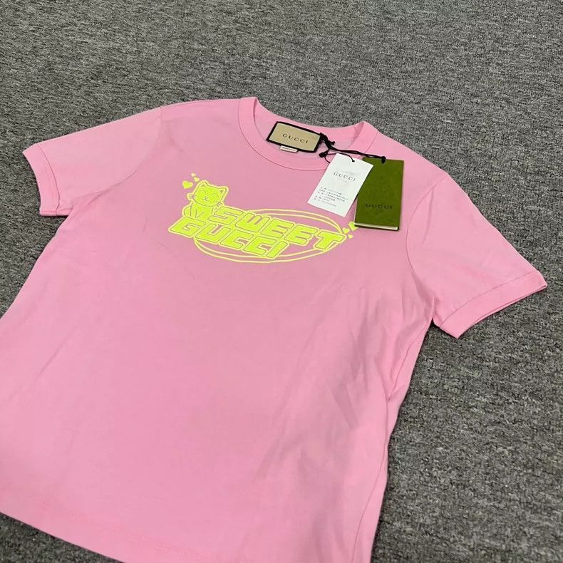 Gucci Gucci Pink Cat Graphic Short Sleeve TShirt-2506 Size M / US 6-8 / IT 42-44 - 3 Thumbnail