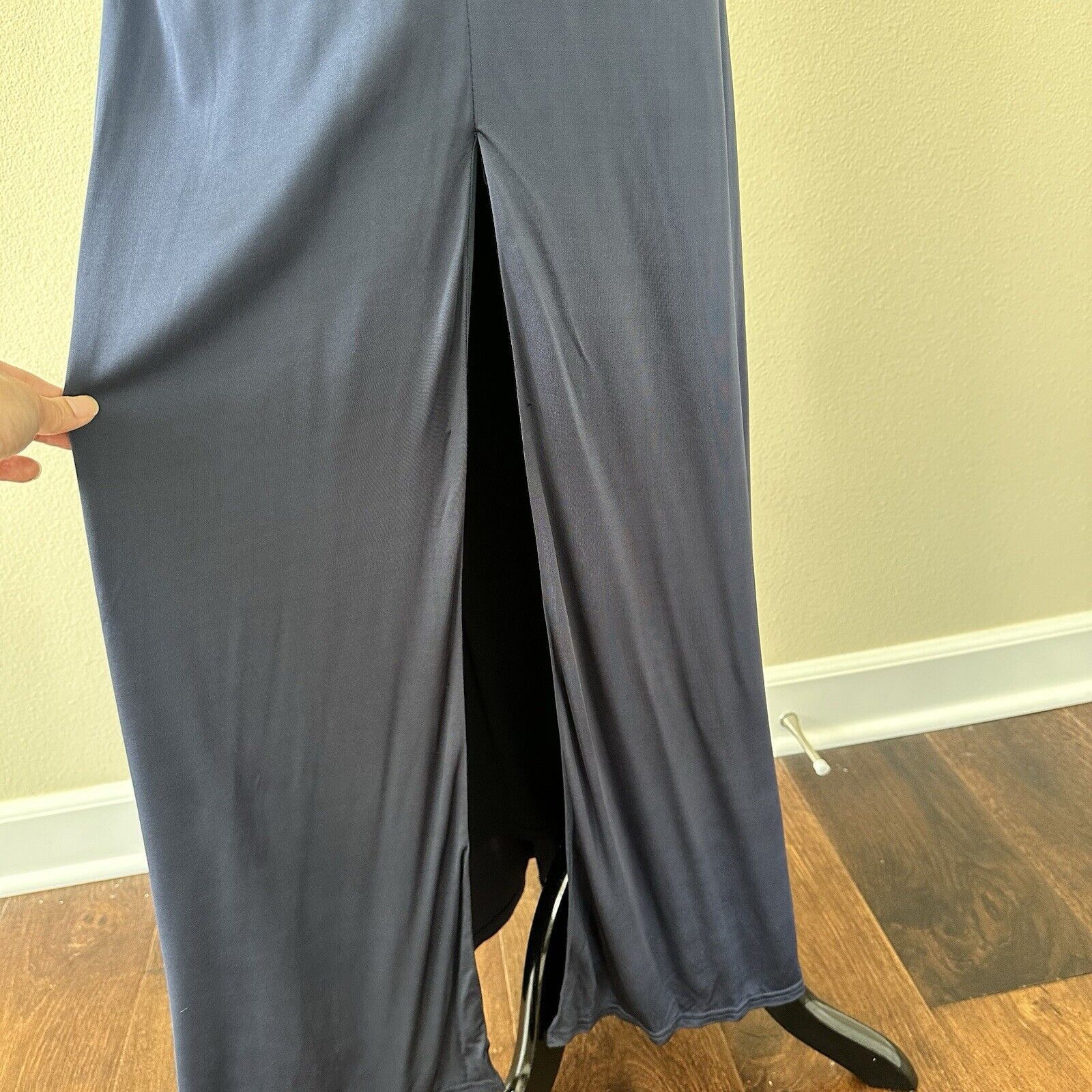 Other Aidan Mattox Navy Halter Cutout Formal Dress Size US2 NWT Size XS / US 0-2 / IT 36-38 - 3 Thumbnail