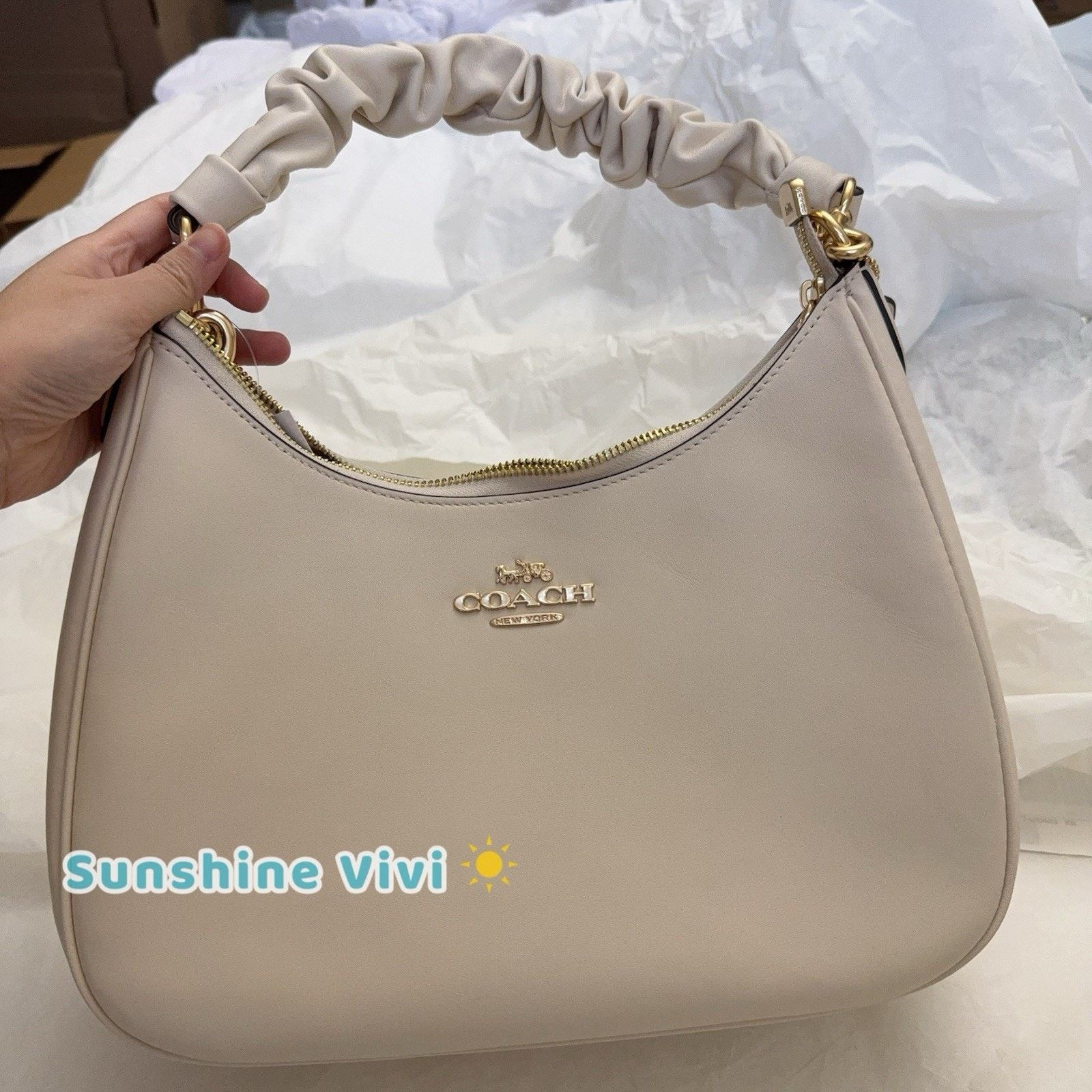 Coach NWT Coach Teri Hobo Bag Handbag Leather CU126 Gold /Chalk Size ONE SIZE - 11 Thumbnail