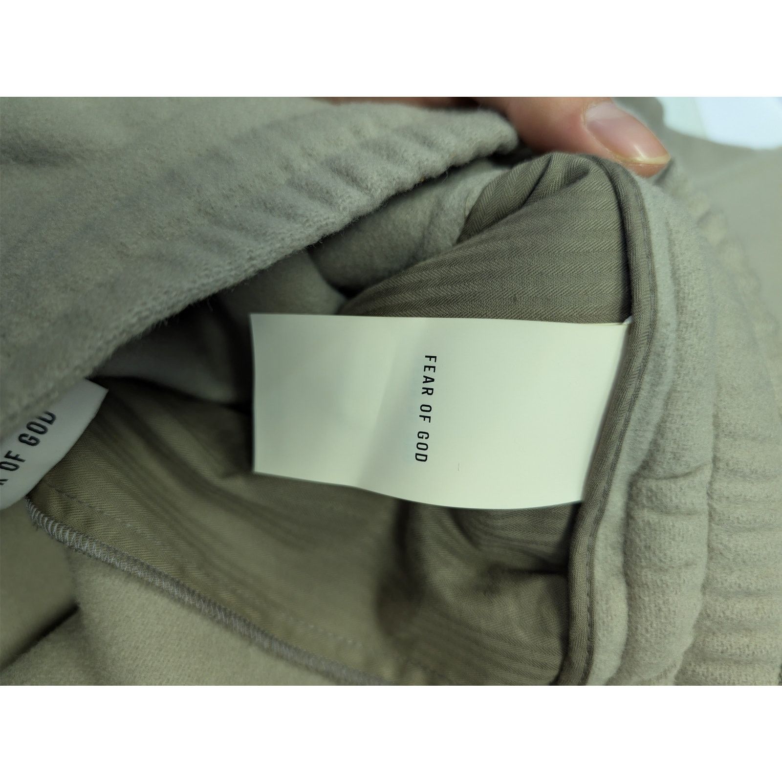 Fear of God o1rshd1 Eternal Fleece Relaxed Sweatpants in Dusty Beige Size US 32 / EU 48 - 16 Thumbnail