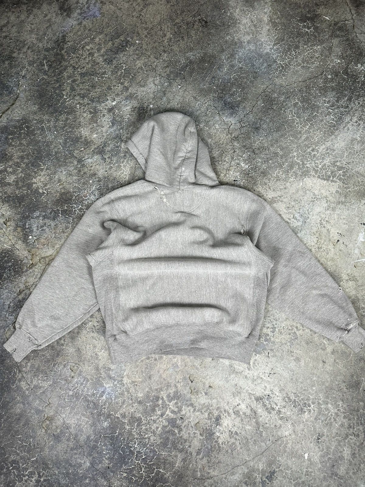 Japanese Brand × Vintage Vintage Thrashes Repaired Goblin Crewneck Size US L / EU 52-54 / 3 - 10 Thumbnail