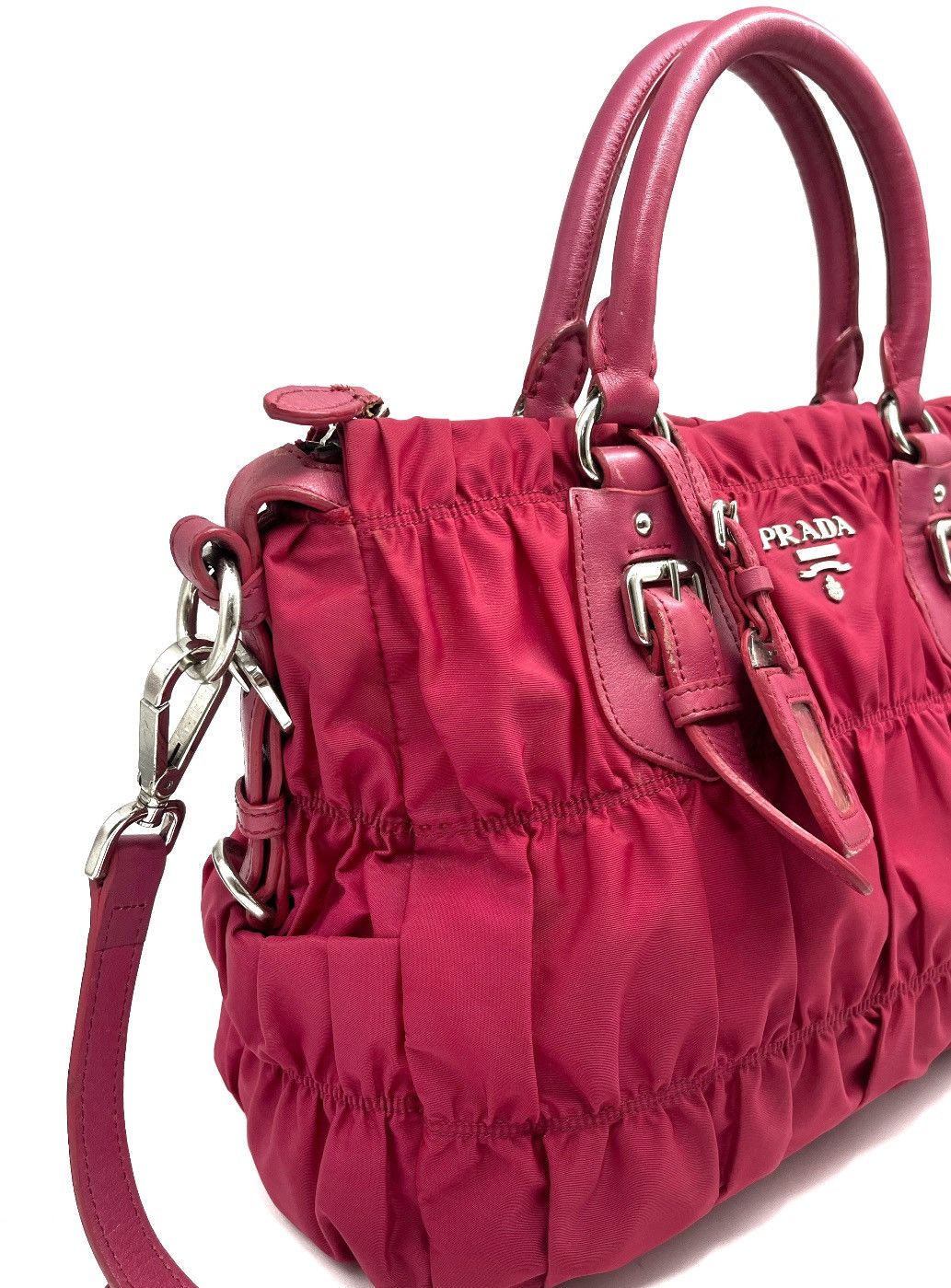 Prada Authentic PRADA Gaufre Shoulder Bag Size ONE SIZE - 6 Thumbnail
