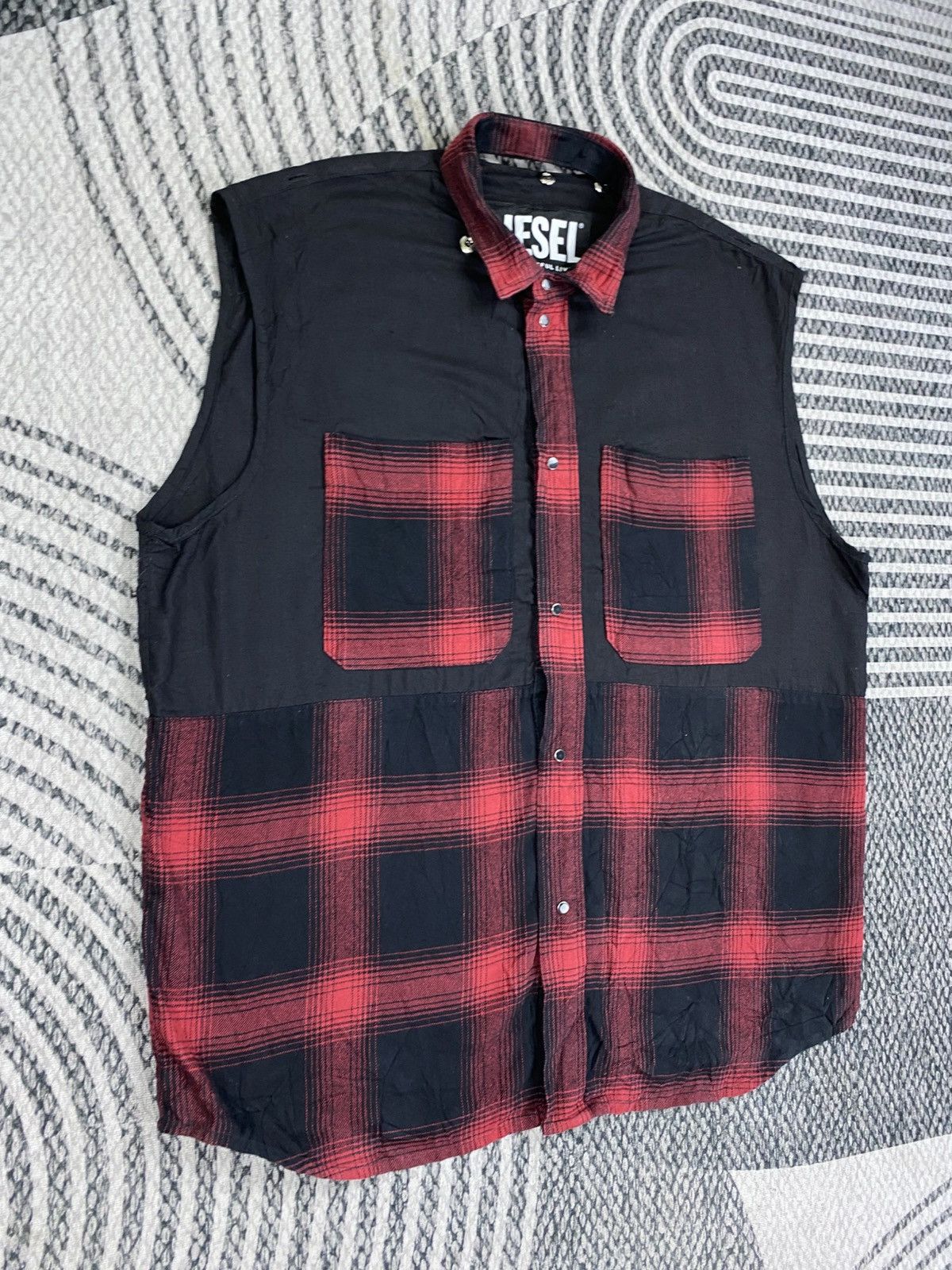 Diesel Vintage Diesel Sleeveless Button Down Red Checked Shirt Size US XL / EU 56 / 4 - 3 Thumbnail