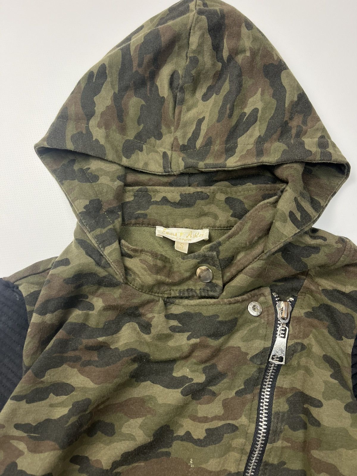 If Six Was Nine Vintage Asymmetrical LGB If Six Was Nine Camo Hoodie Size US S / EU 44-46 / 1 - 9 Thumbnail