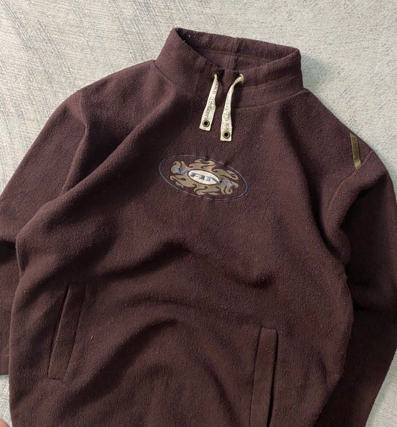 Vans × Vintage Y2K Vans Center Logo Streetwear Oversized Sweater Pullover Size US L / EU 52-54 / 3 - 2 Thumbnail