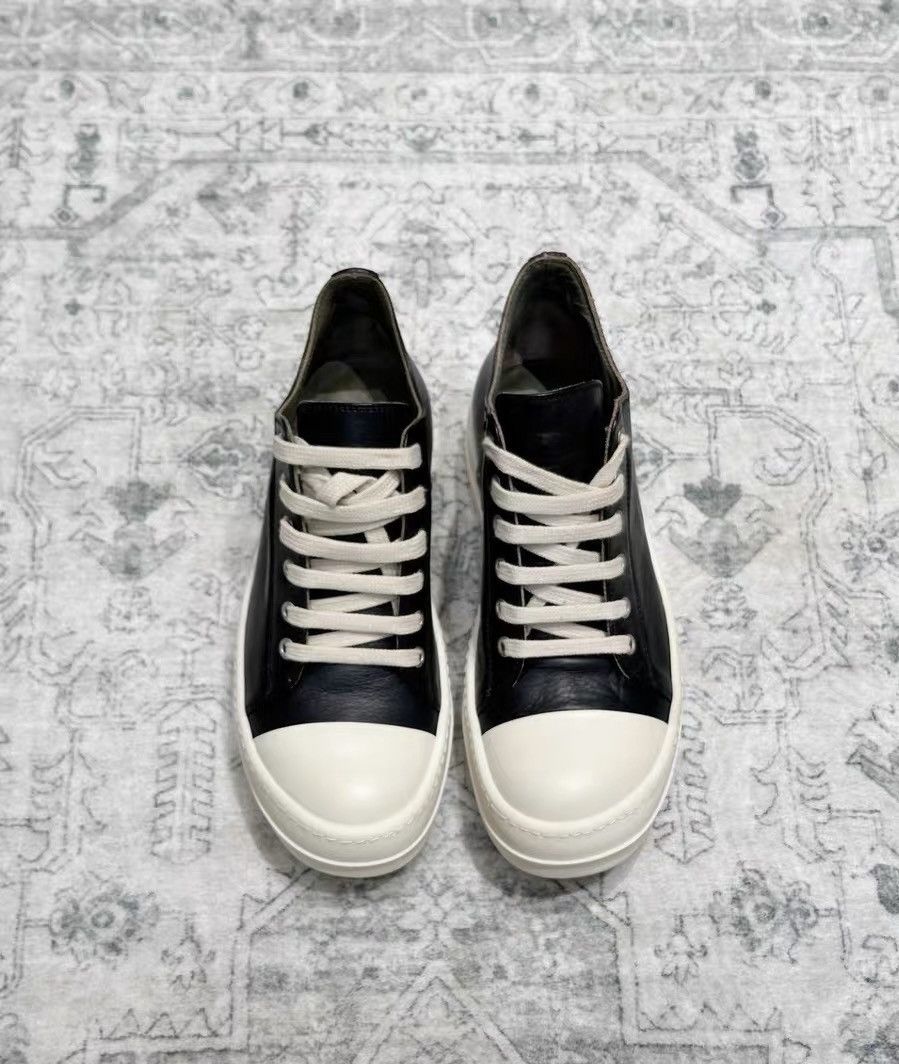 Rick Owens Rick Owens black and white low-top classic leather sneakers Size US 7 / IT 37 - 2 Thumbnail