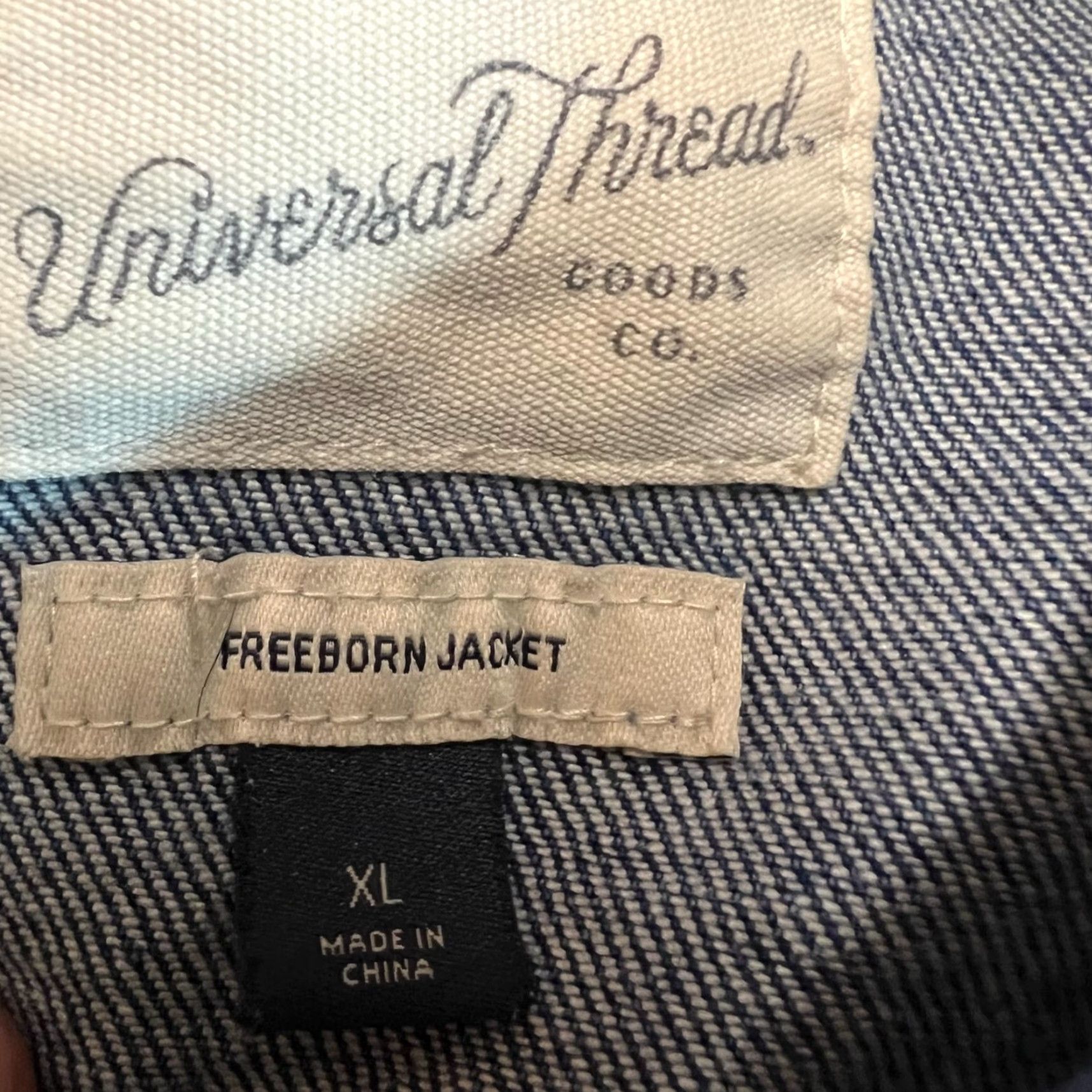 Vintage Universal Thread Freeborn Distressed Denim Jacket Teens XL Blue Casual Biker Mens Size 40" / US 18 - 5 Thumbnail