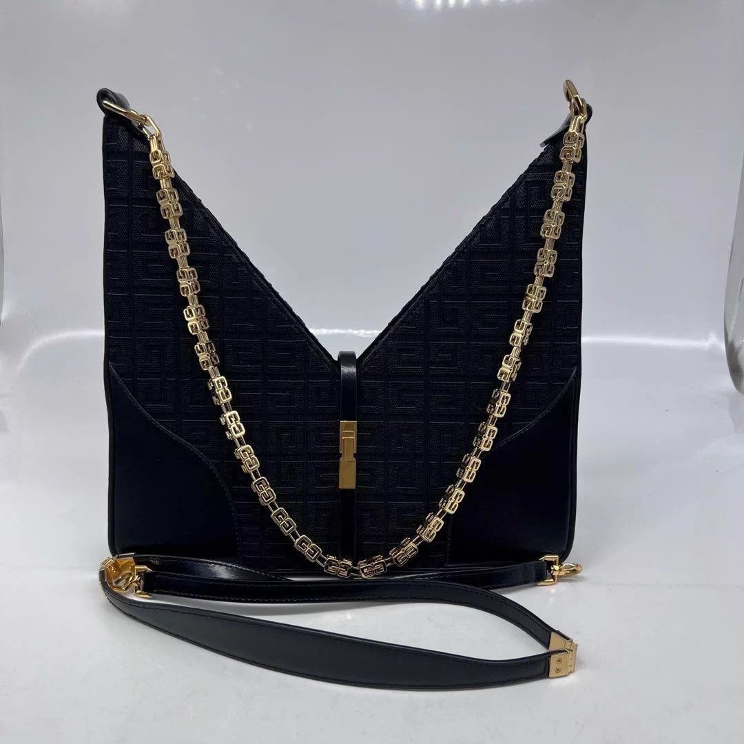 Givenchy Product Name: Givenchy Scissors Bag Brand Size ONE SIZE - 1 Thumbnail