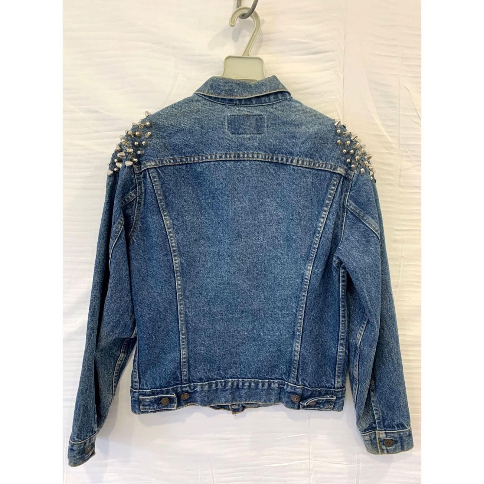 Levi's VINTAGE Levi’s 70506 Denim Jacket Rock Spiked Shoulders USA Made S Men Blue Denim Jacket 70506 Rock Mens Small Size US S / EU 44-46 / 1 - 2 Thumbnail