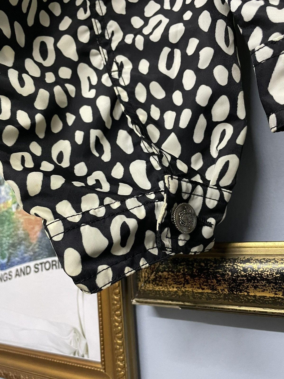 Versace Og Vintage Versace Animal Abstract Cropped High Fashion Look Size US L / EU 52-54 / 3 - 10 Thumbnail