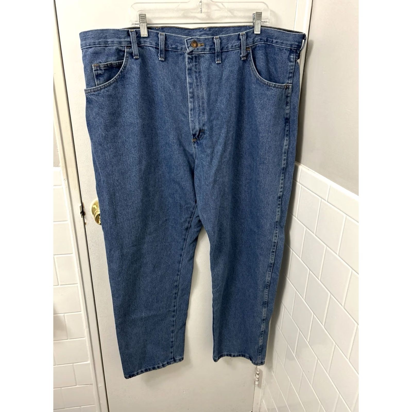 Wrangler Wrangler Rustler Jeans Mens 44x30 Light Wash Relaxed Fit Heavyweight Denim NWT Size US 44 / EU 60 - 7 Thumbnail