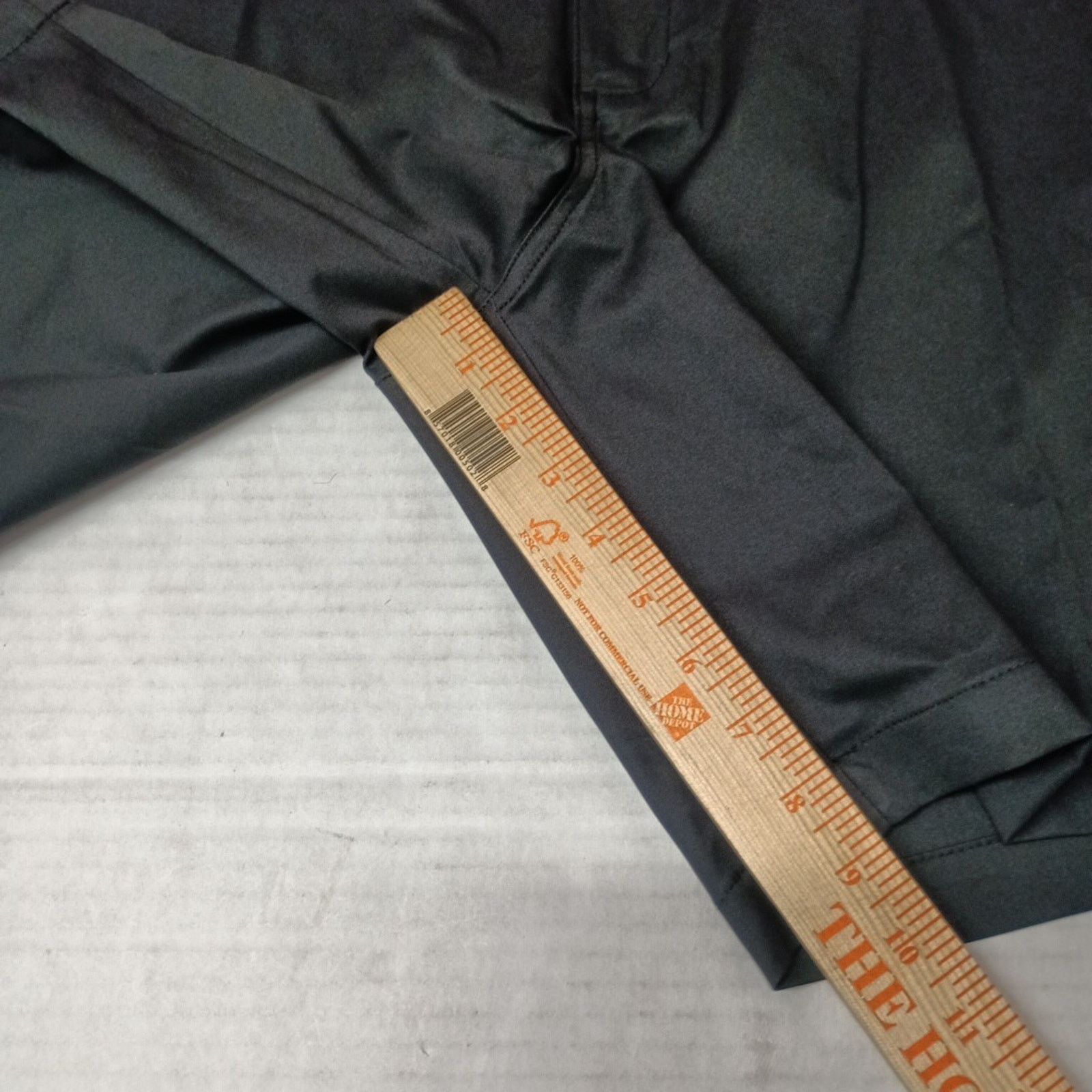 Other Ben Hogan Golf Shorts Men's Size 46 Black UPF 50 9” Inseam Size US 44 / EU 60 - 2 Thumbnail