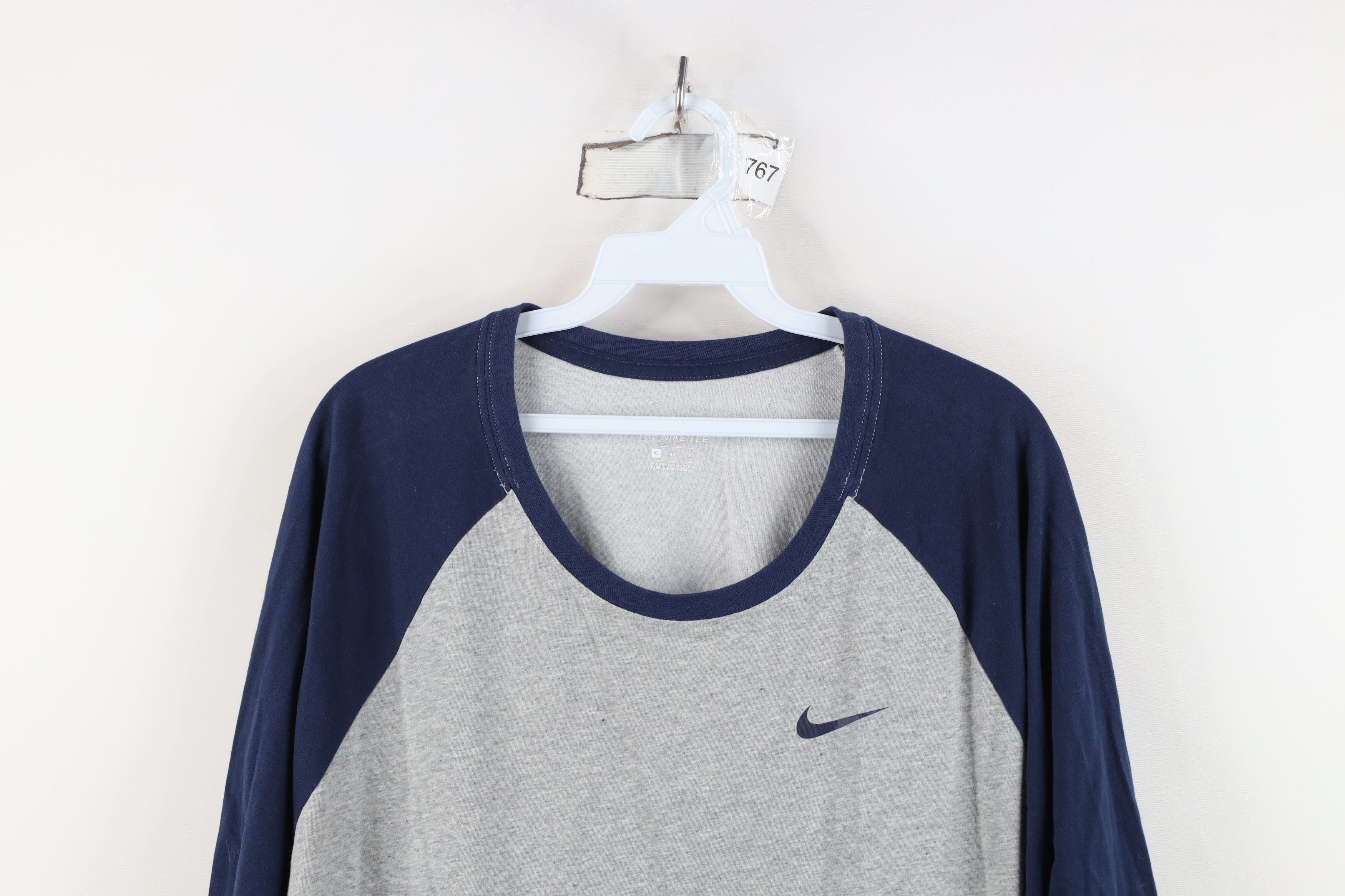 Nike Vintage Y2K Nike Swoosh Baseball Raglan T-Shirt Gray Blue Size US XL / EU 56 / 4 - 2 Thumbnail