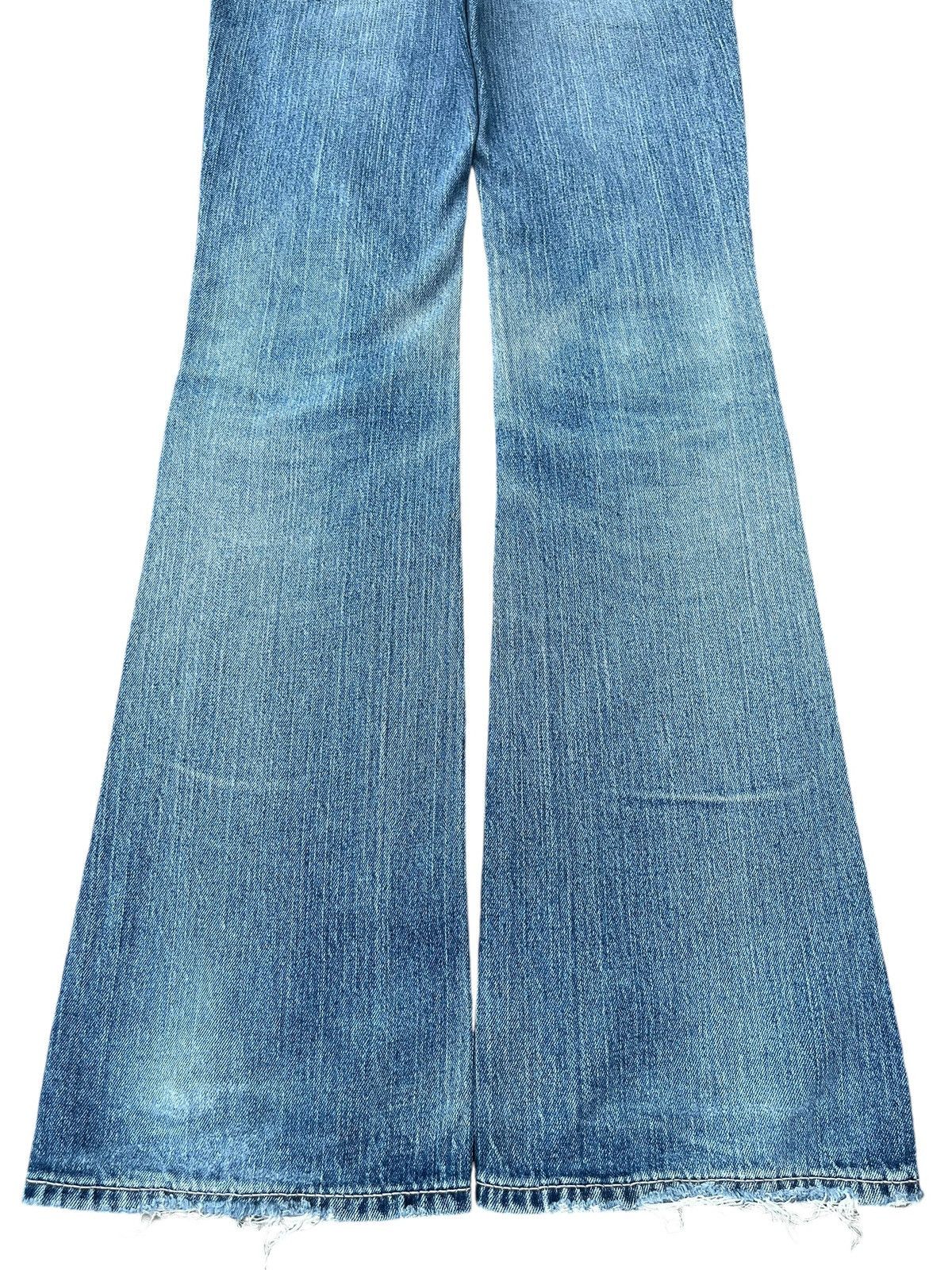 Japanese Brand × Jun Takahashi × Uniqlo Vintage Japanese Brand Uniqlo Distressed Grunge Flare Jeans Size 26" / US 2 / IT 38 - 7 Thumbnail