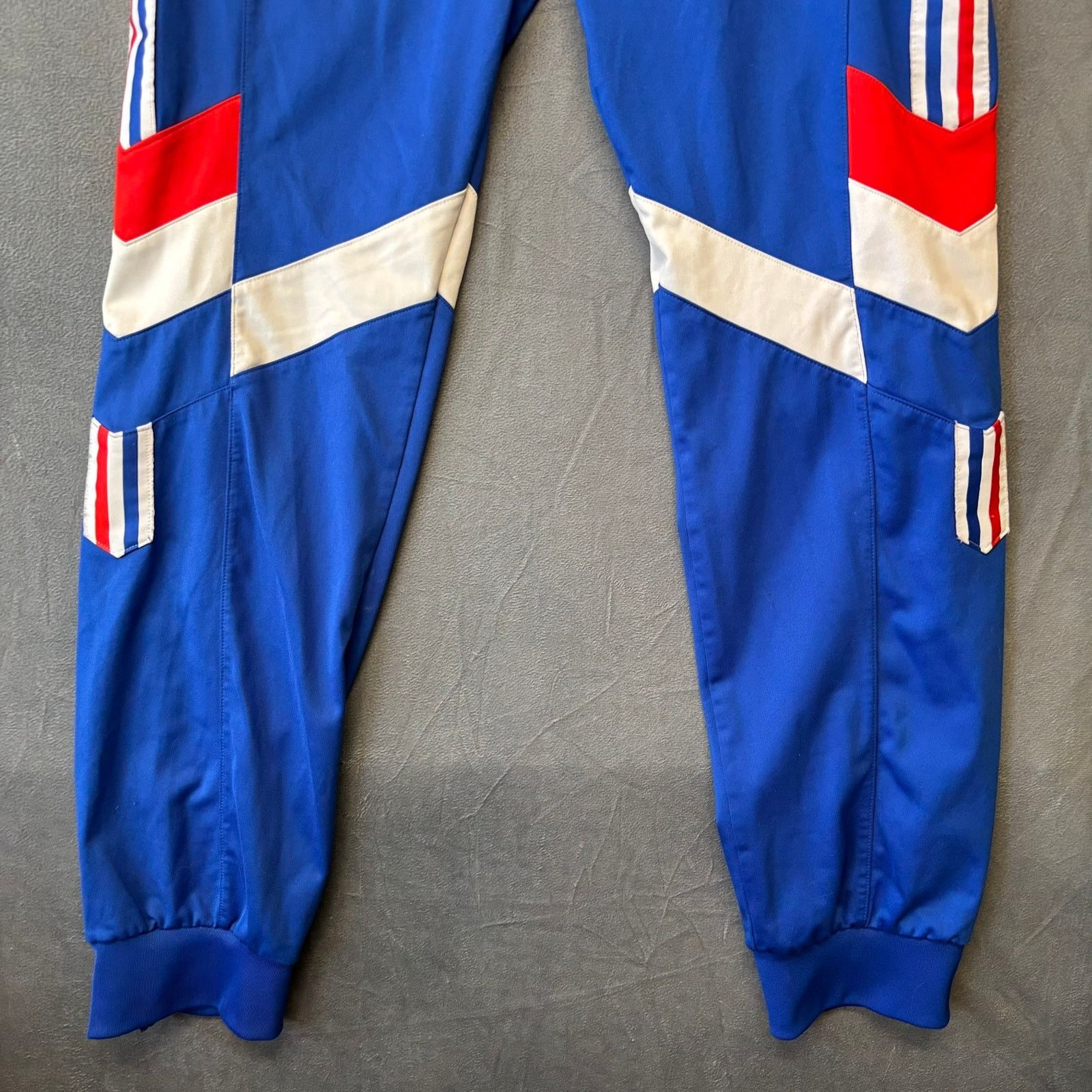 Adidas Vintage Adidas Joggers Aloxe Small Joggers Out of Stock Size 24" / US 00 / IT 34 - 5 Thumbnail