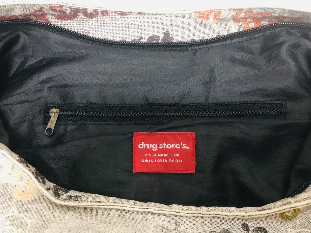 20471120 × Beauty Beast × Japanese Brand DOPE 🔥 DRUG STORES 🇯🇵 SHOULDER SLING BAG POP STYLE MONOGRAM Size ONE SIZE - 8 Thumbnail
