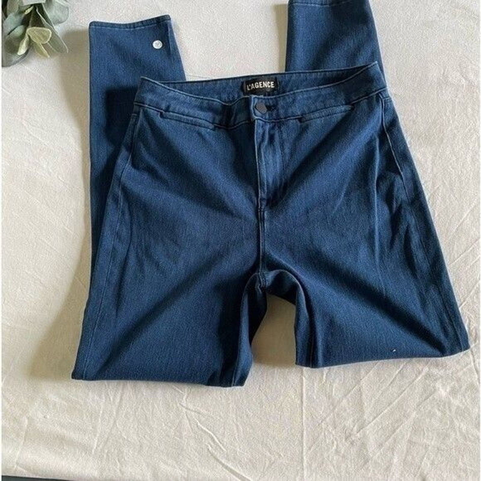 L'AGENCE L'AGENCE Jeans Womens 26 NWOT Yasmeen HighRise Skinny 26" Size 27" / US 4 / IT 40 - 1 Thumbnail