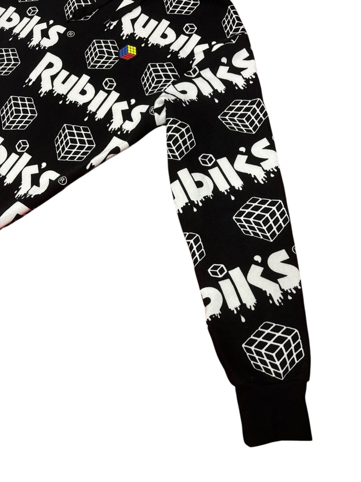 Japanese Brand 90s Vtg Rubik’s Full Printed 3d Logo Hoodie Size US XL / EU 56 / 4 - 7 Thumbnail