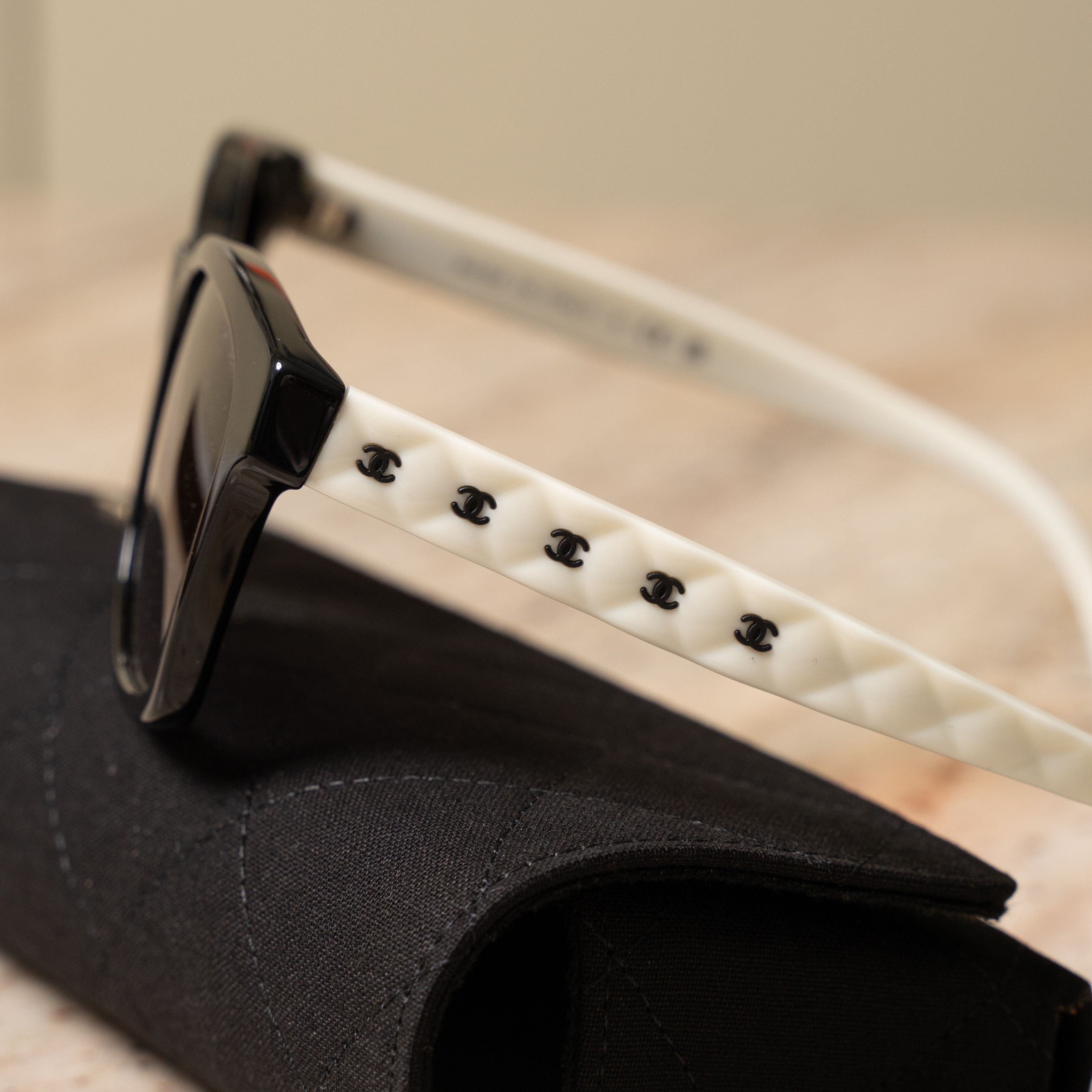 Chanel CHANEL 0CH5484 1656S6 Sunglasses BLACK/WHITE Size ONE SIZE - 2 Thumbnail