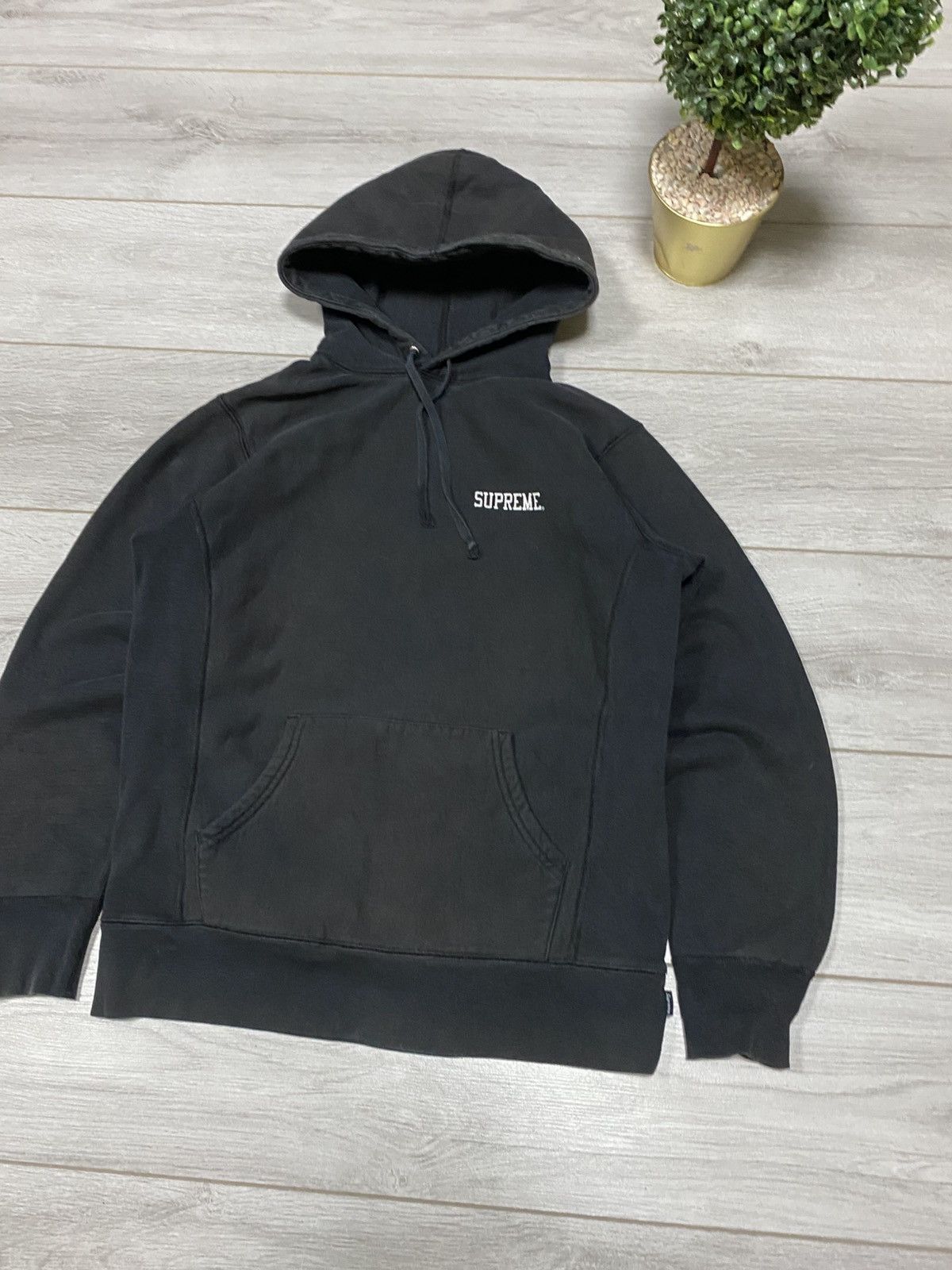 Supreme Supreme Ruff Ryder big R logo Size US M / EU 48-50 / 2 - 7 Thumbnail