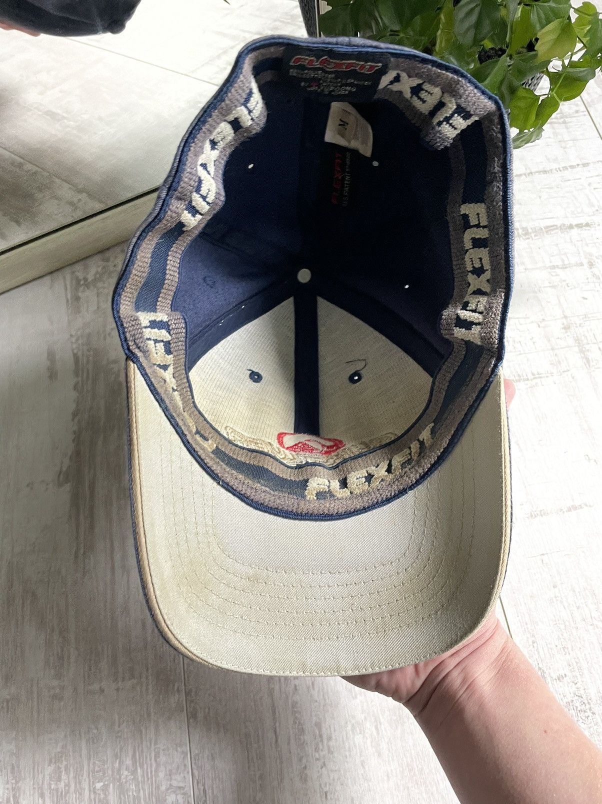 Quiksilver × Vintage Quiksilver 80’s Vintage FlexFit Cap Sun Faded Surf RARE Size 32 - 6 Thumbnail