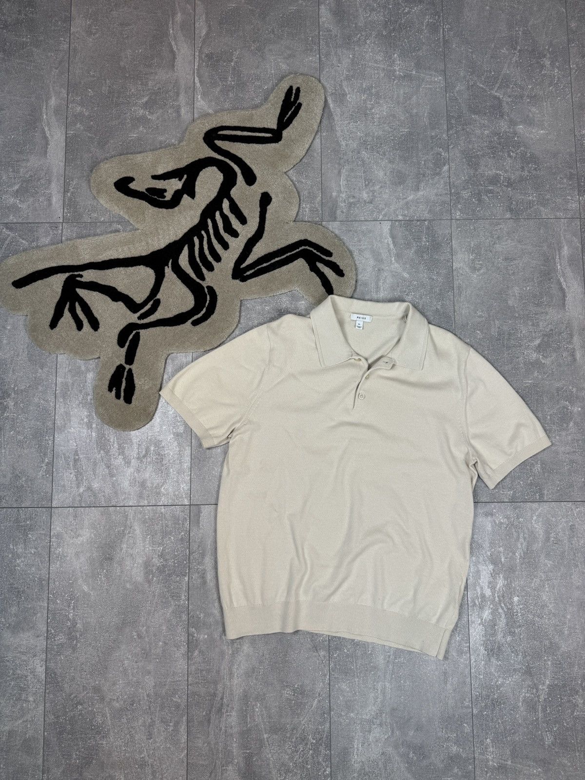 Reiss Mens Reiss polos luxury beige T-shirt tee old money tee Size US XL / EU 56 / 4 - 1 Thumbnail
