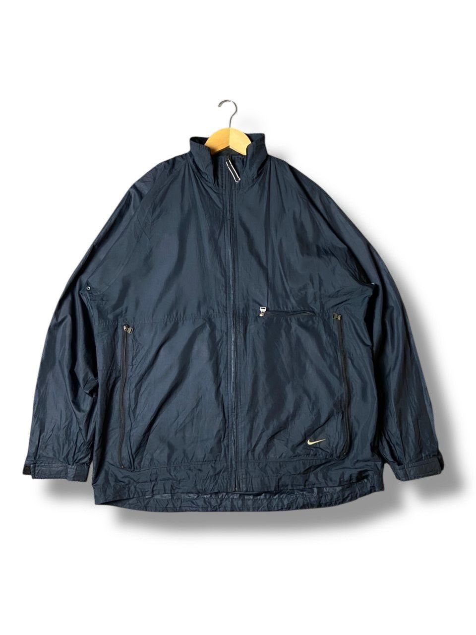 Nike × Vintage NIKE APS Men’s Nylon Lightweight Windbreaker (121) Size US M / EU 48-50 / 2 - 1 Thumbnail