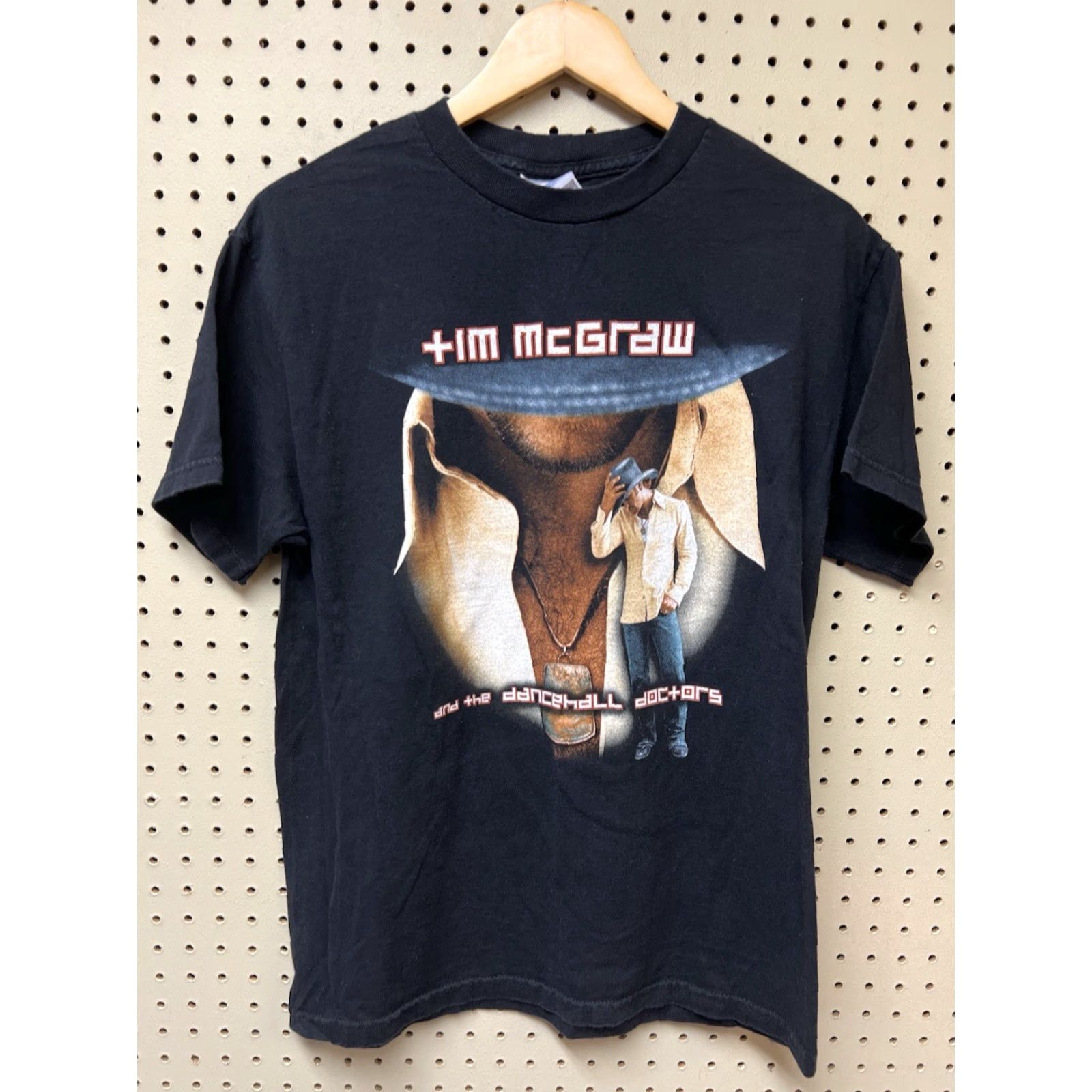 Vintage VINTAGE Tennessee River Tim McGraw & The Dancehall Doctors Graphic T Shirt Medium 2003 Concert Tour Men Black Cotton Short Sleeve Crew Neck Size US M / EU 48-50 / 2 - 2 Thumbnail