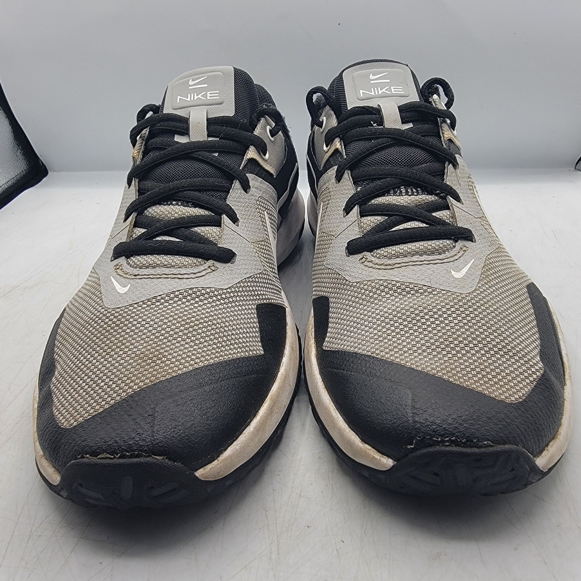 Nike Nike Varsity Compete TR 3 Mens 10 Light Smoke Grey Black Whi Size US 10 / EU 43 - 2 Thumbnail