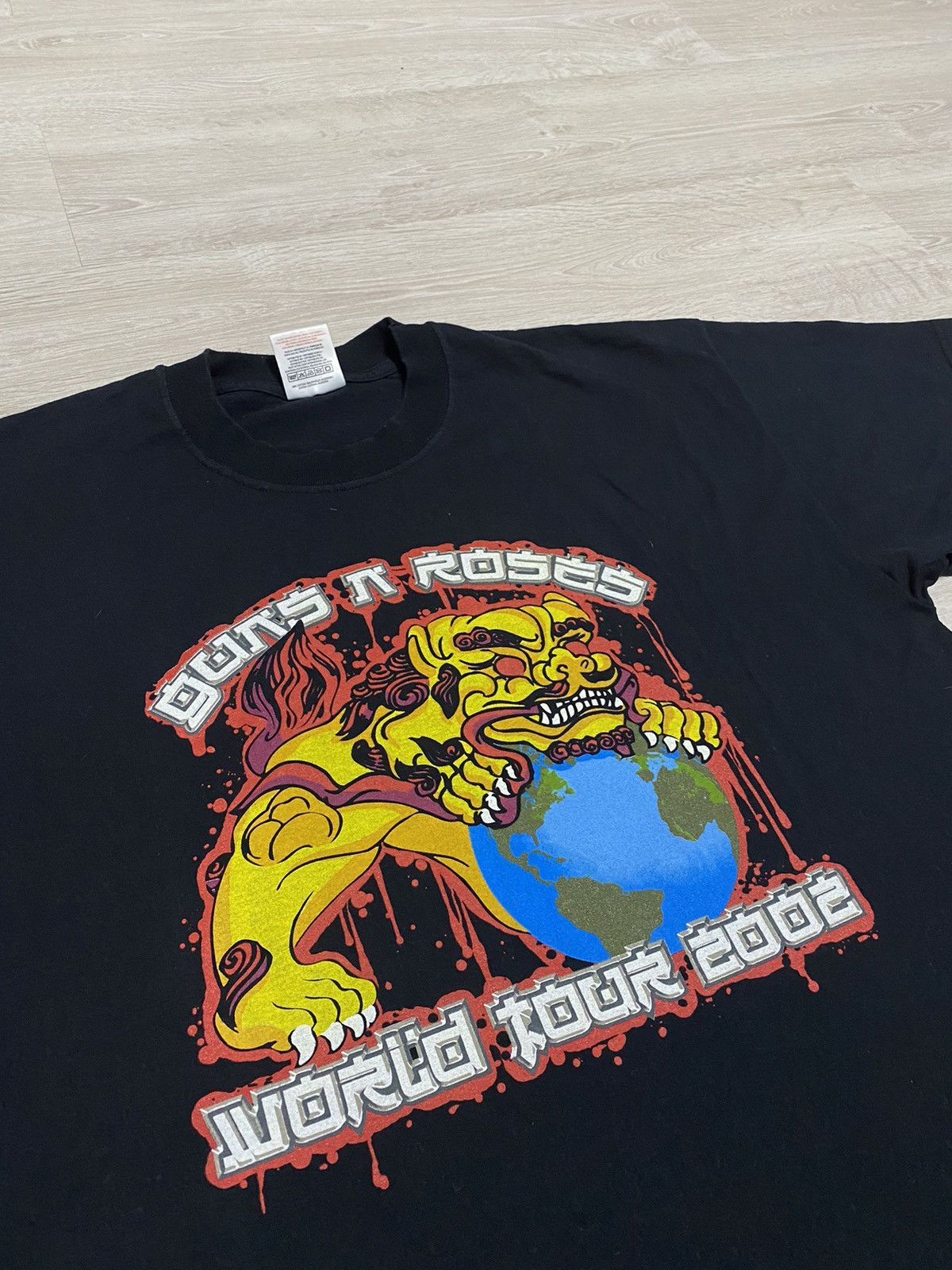 Guns N' Roses Vintage Guns n Roses world tour 2002 China dragon size XL Size US XL / EU 56 / 4 - 1 Thumbnail